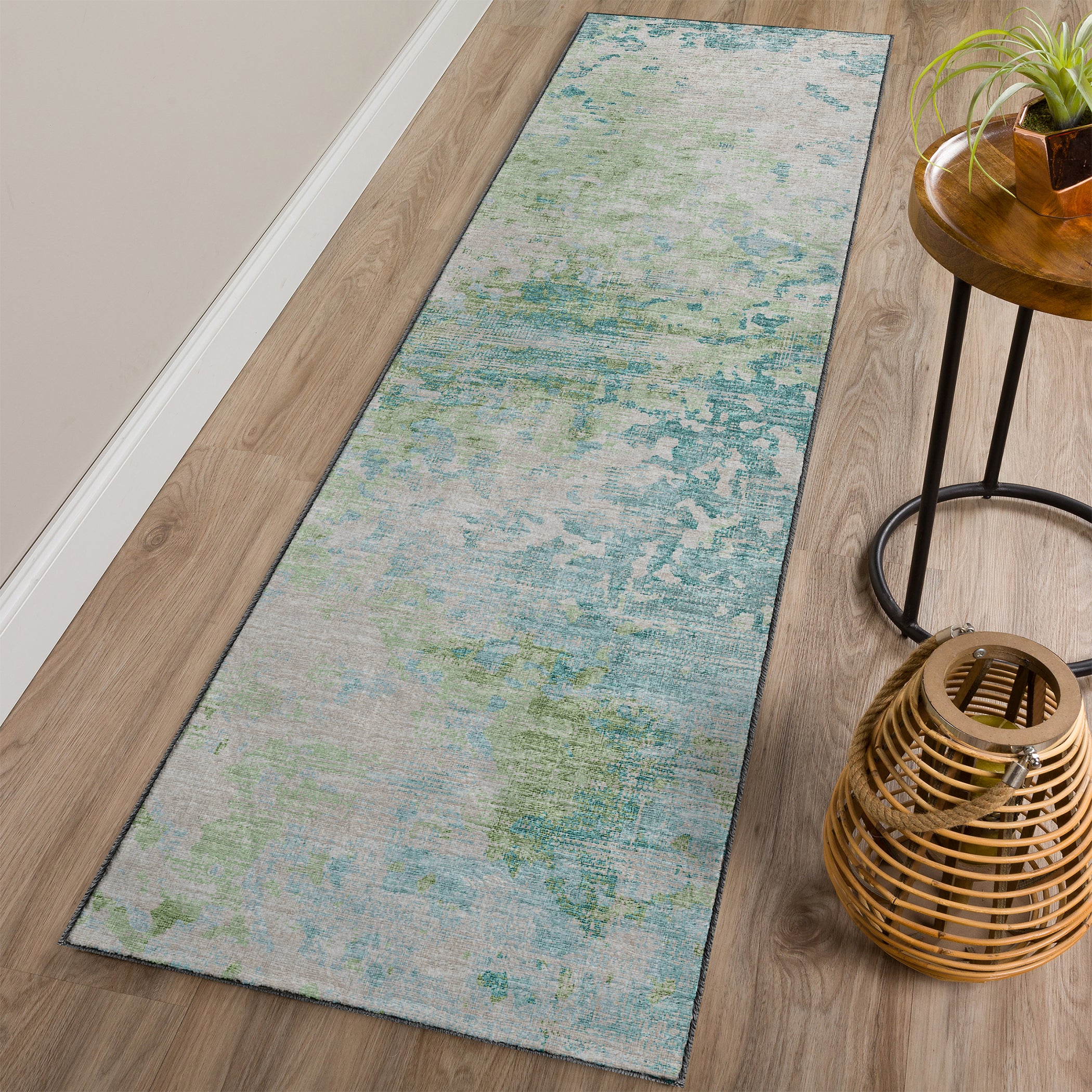 Luxury Machine Washable Indoor/Outdoor Transitional CM5 Meadow Green Rug 2'3" x 7'6" #shape_Runner