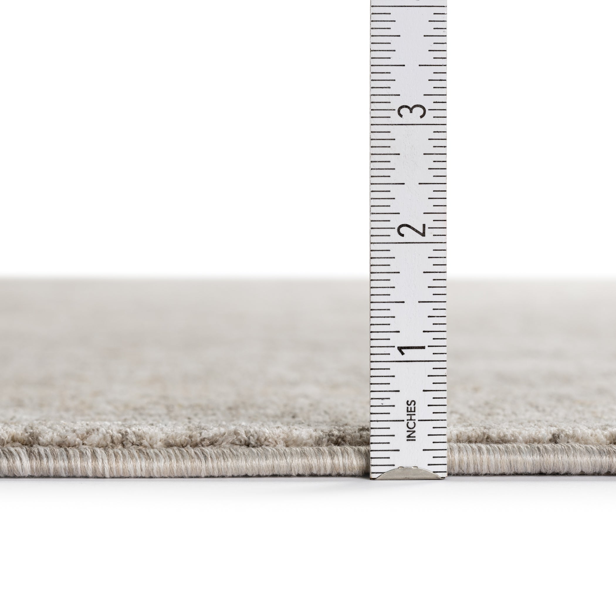 Traditional CY9 Silver Gray Rug 1'8" x 2'6" #shape_Rectangle