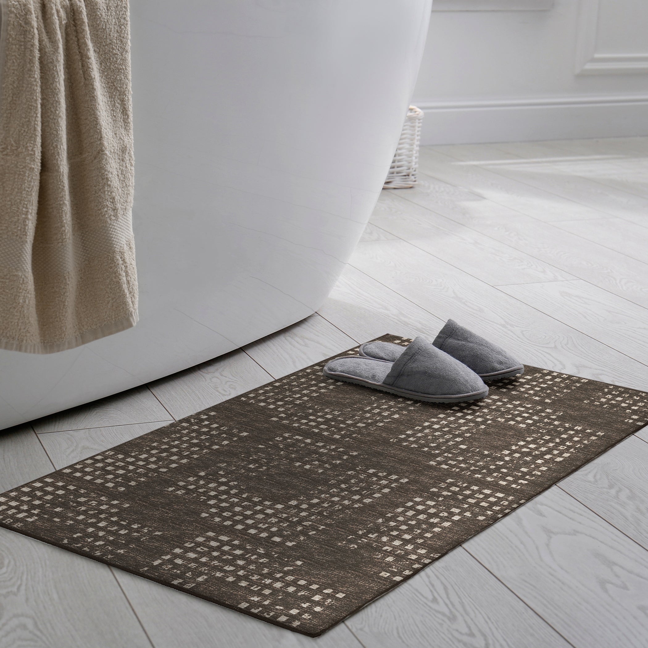 Indoor/Outdoor Transitional DA1 Chocolate Brown Rug 2' x 3' #shape_Rectangle