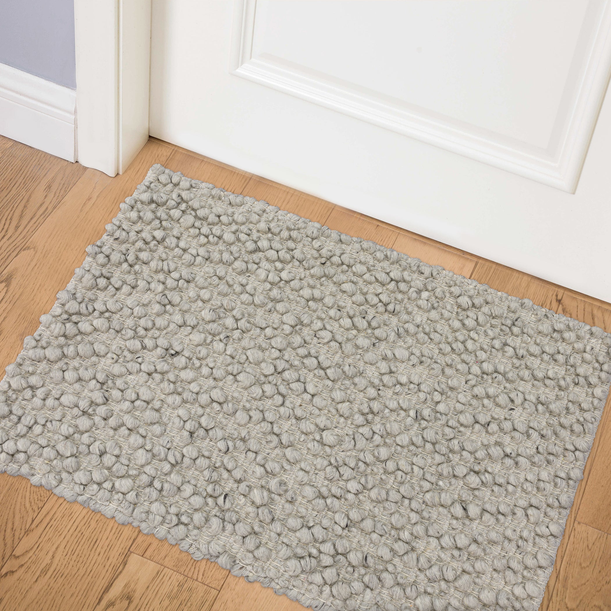 Transitional GR1 Silver Gray Wool Rug 2' x 3' #shape_Rectangle