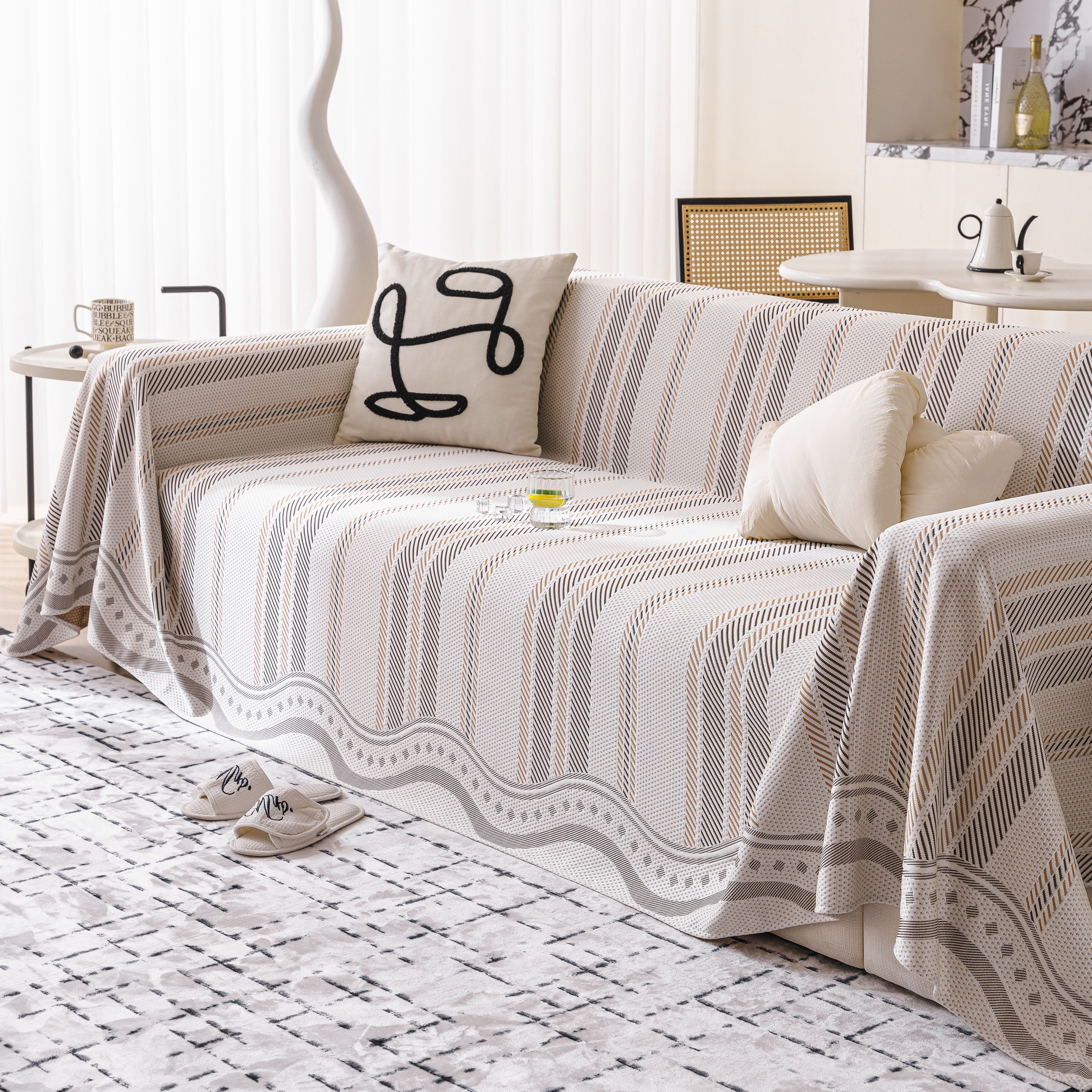 Modern Geometric Cooling Sofa Blanket, Soft & Breathable Striped Couch Throw Cover