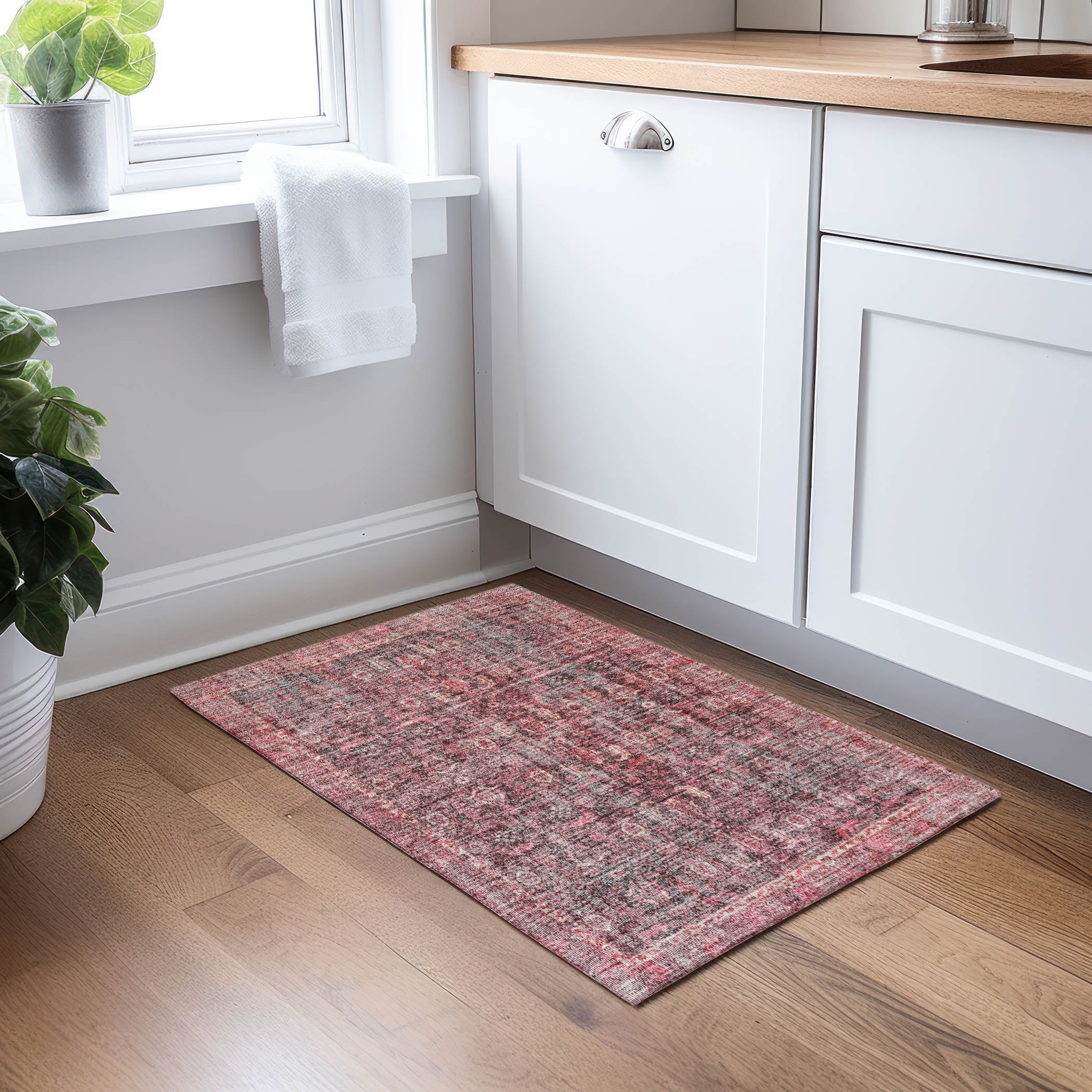 Indoor/Outdoor Traditional KJ3 Pink Rug 1'8" x 2'6" #shape_Rectangle