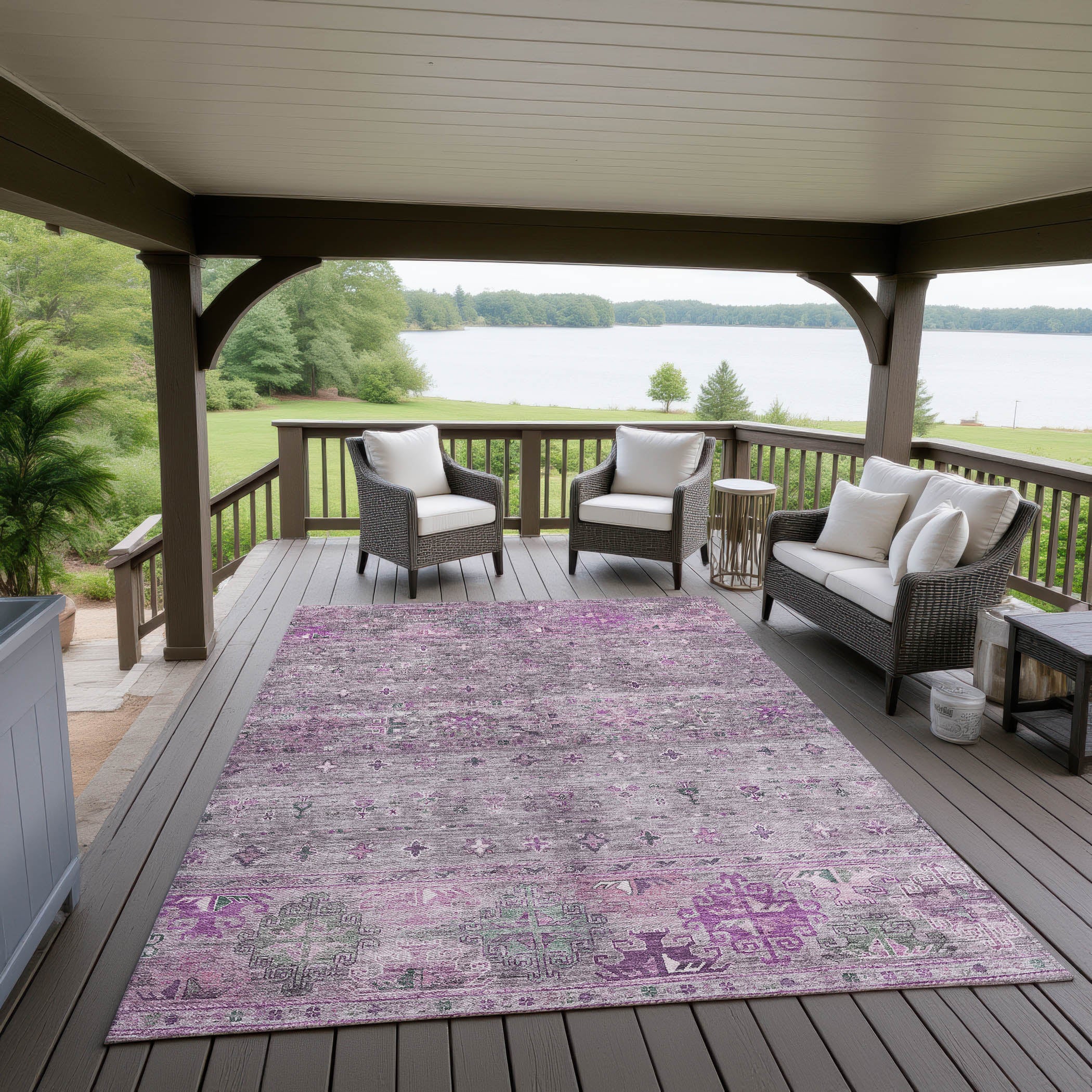 Indoor/Outdoor Traditional KJ5 Purple Rug 2'6" x 3'10" #shape_Rectangle