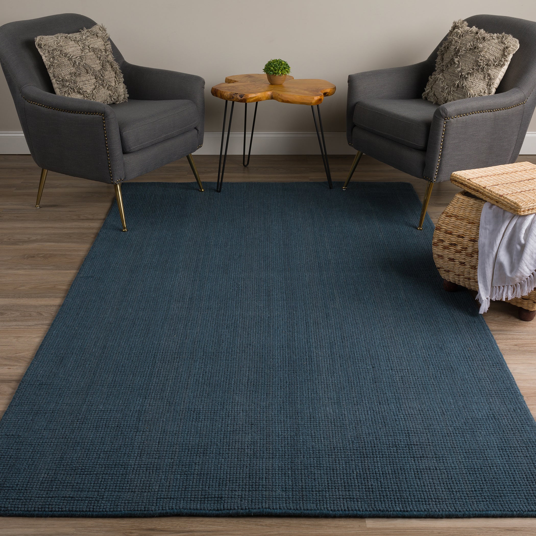 Transitional MC300 Navy Blue Wool Rug 2' x 3' #shape_Rectangle