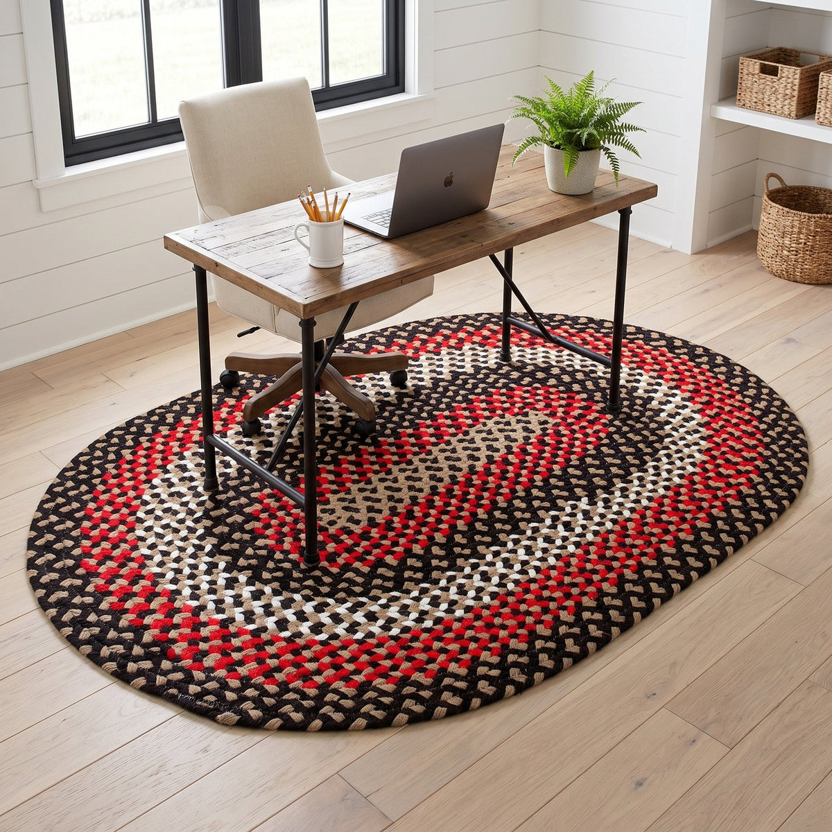 Black Plymouth Collection braided rug 4' x 6' Oval #size_4' x 6' Oval