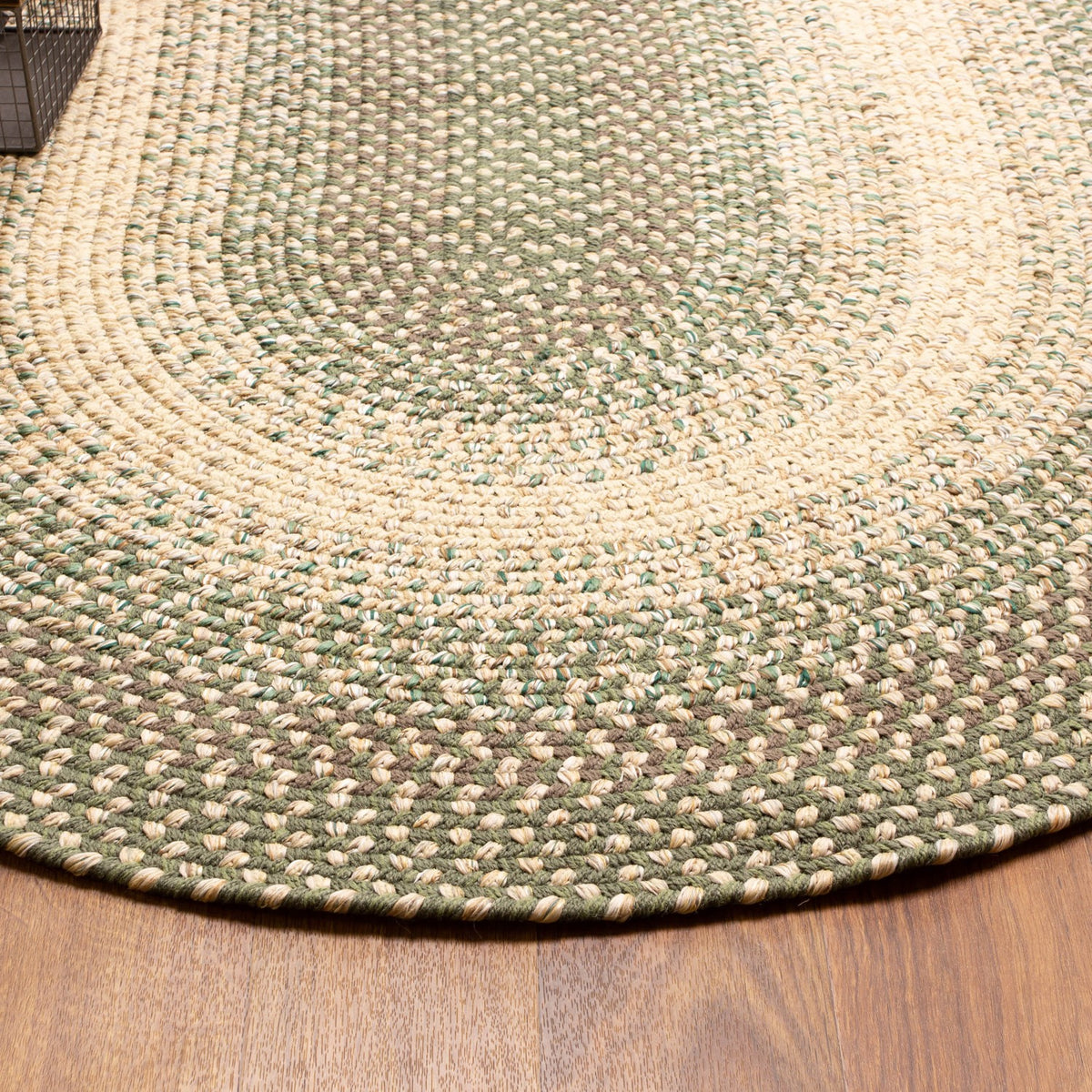 Ridgewood Forest Green braided rug - close-up of the braided wool blend texture