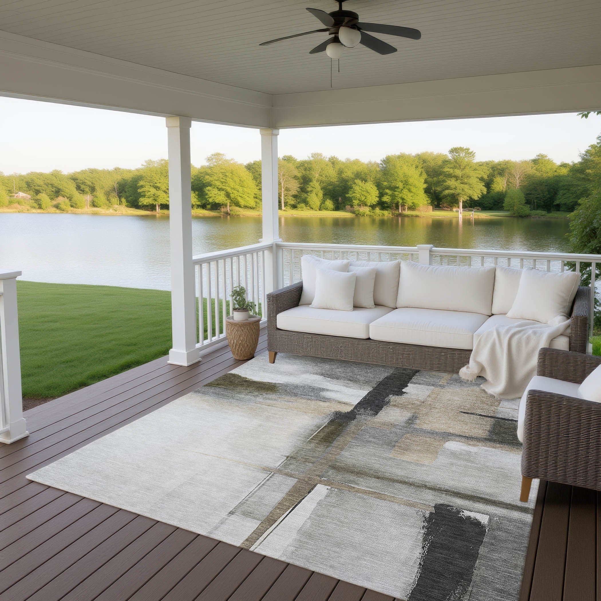 Luxury Washable Indoor/Outdoor Transitional RN9 Gray Rug 2'6" x 3'10" #shape_Rectangle
