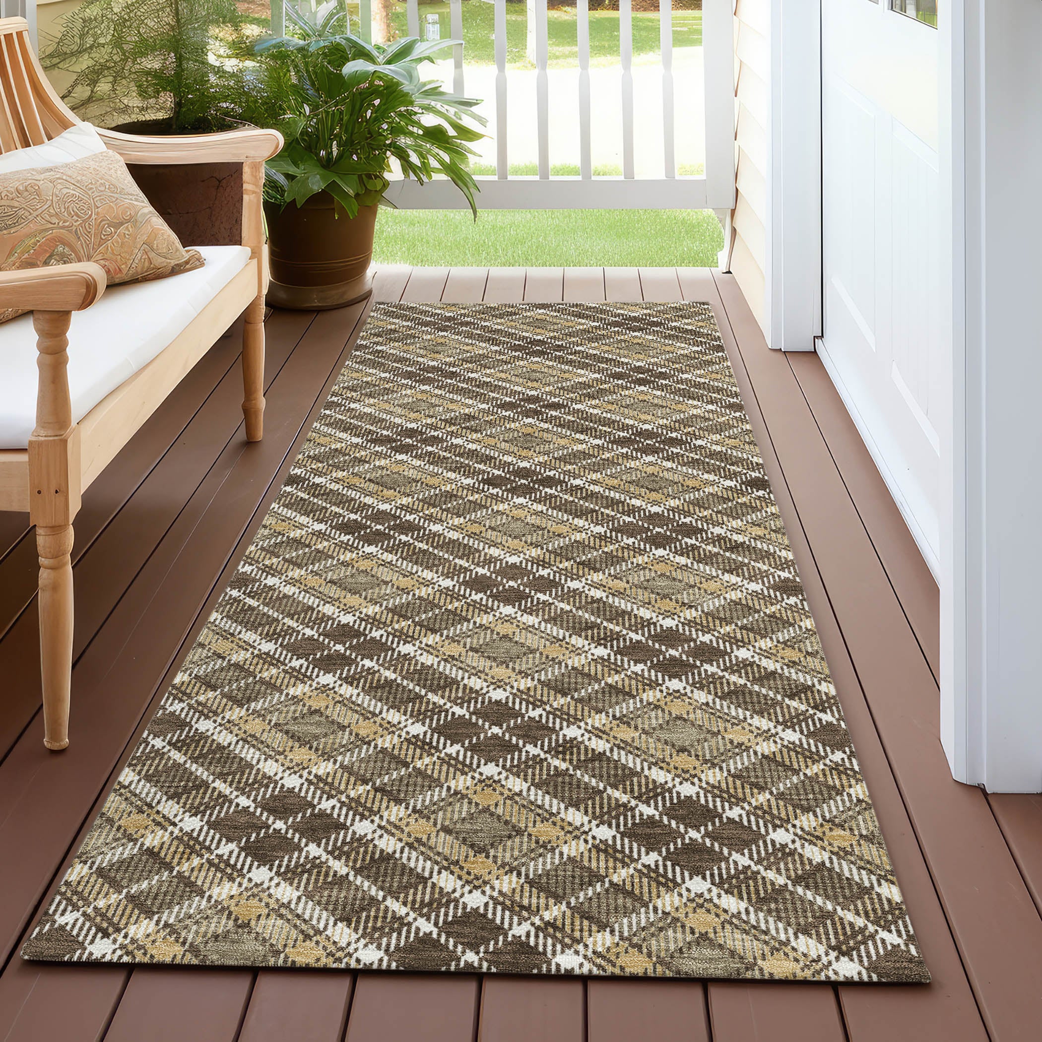 Luxury Washable Indoor/Outdoor Transitional SE3 Chocolate Brown Rug 2'3" x 7'6" #shape_Runner