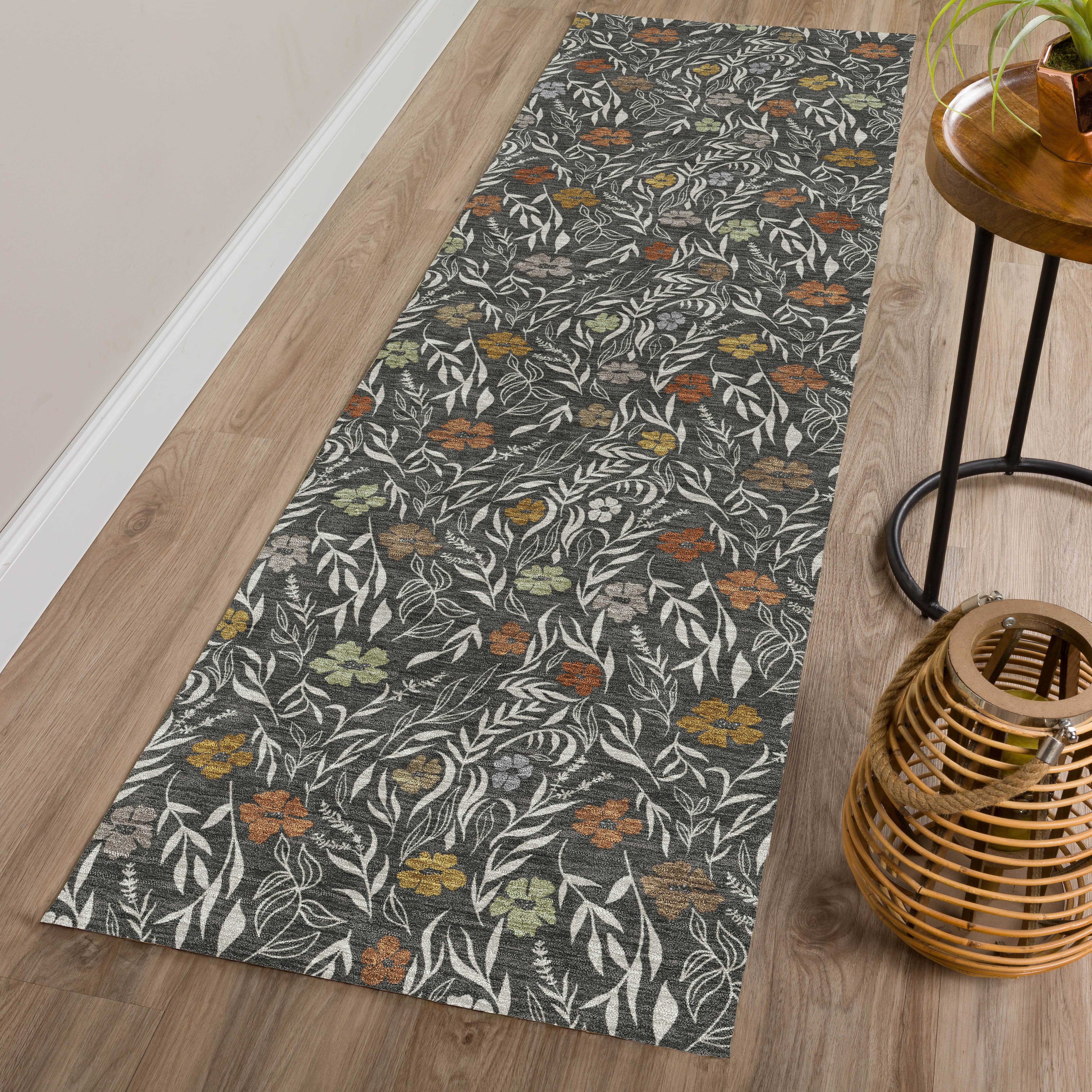 Luxury Washable Indoor/Outdoor Transitional SE4 Graphite Gray Rug 2'3" x 7'6" #shape_Runner