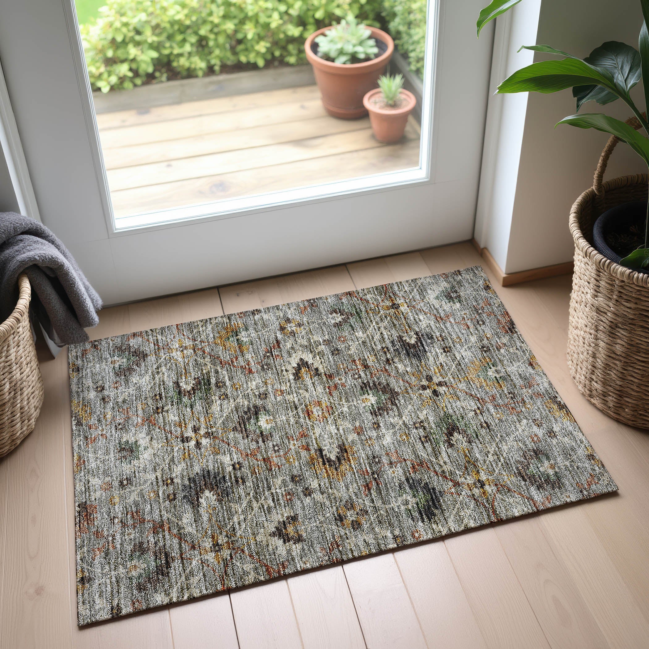 Indoor/Outdoor Transitional SR4 Pewter Gray Rug 1'8" x 2'6" #shape_Rectangle