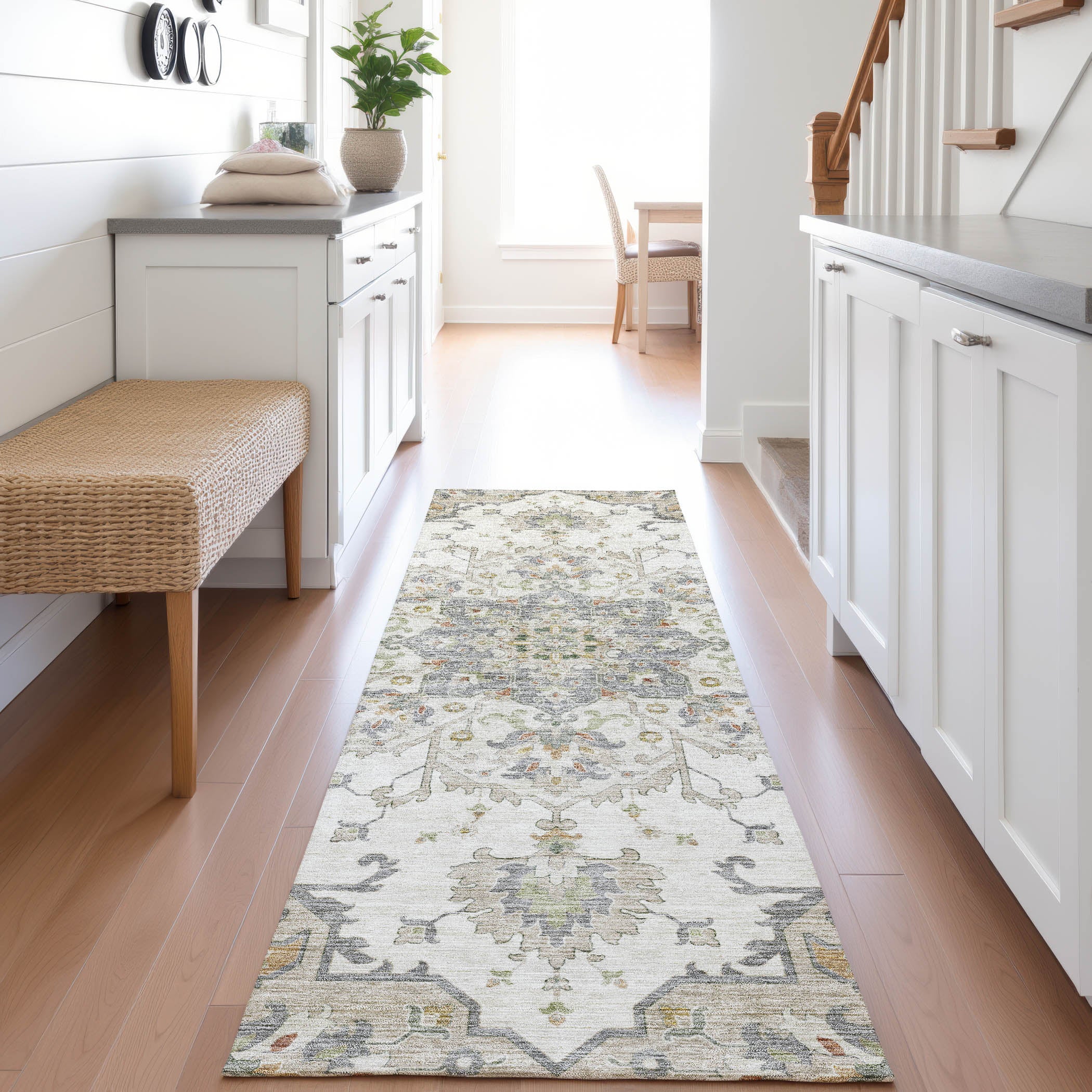 Indoor/Outdoor Traditional SR6 Ivory Rug 2'3" x 7'6" #shape_Runner