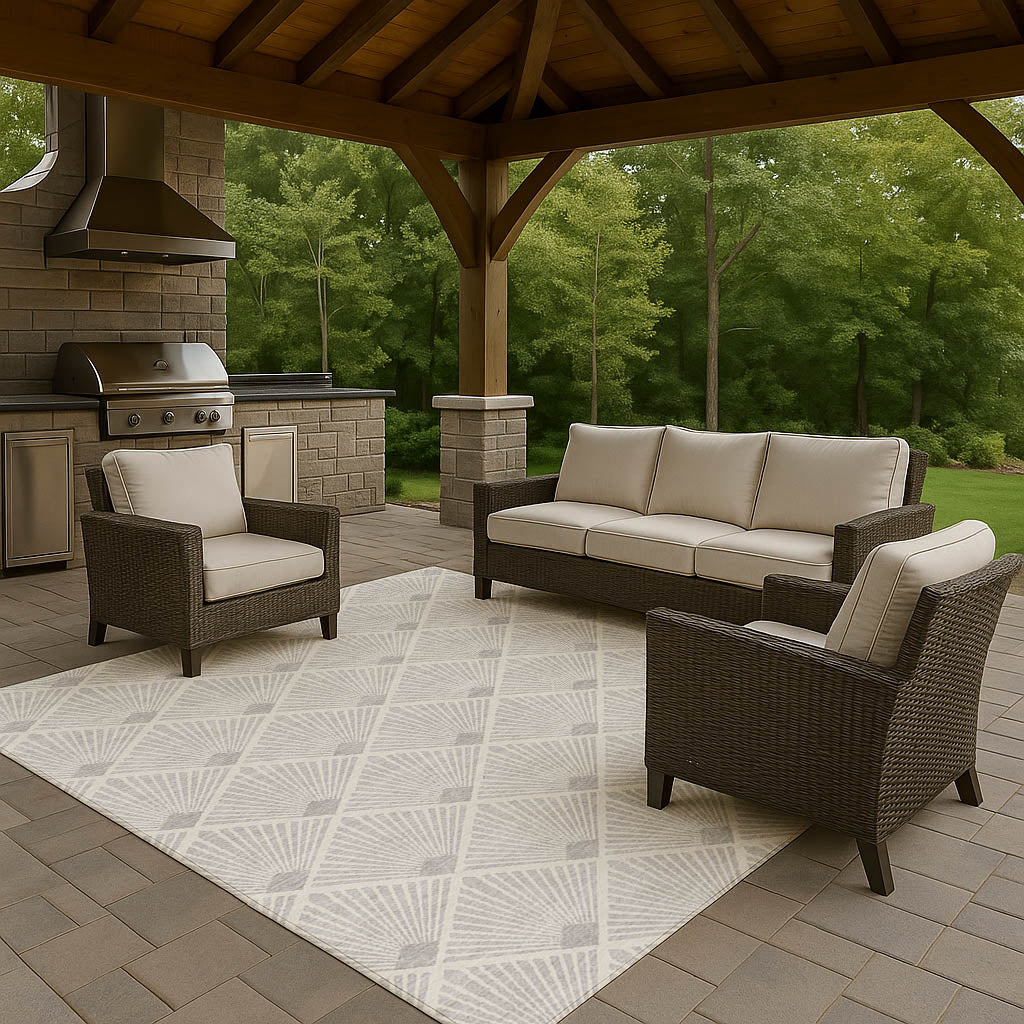 Luxury Washable Indoor/Outdoor Geometric TR9 Silver Gray Rug 2'6" x 3'10" #shape_Rectangle