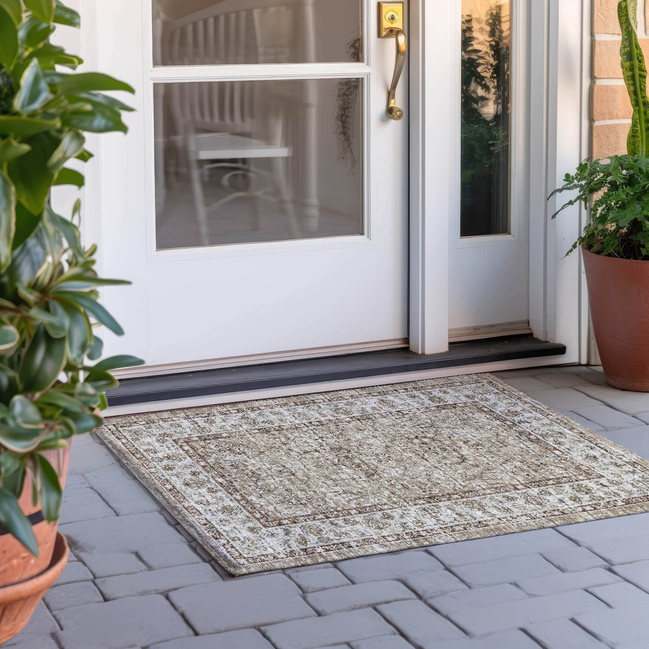 Indoor/Outdoor Traditional TU5 Taupe Brown Rug 1'8" x 2'6" #shape_Rectangle