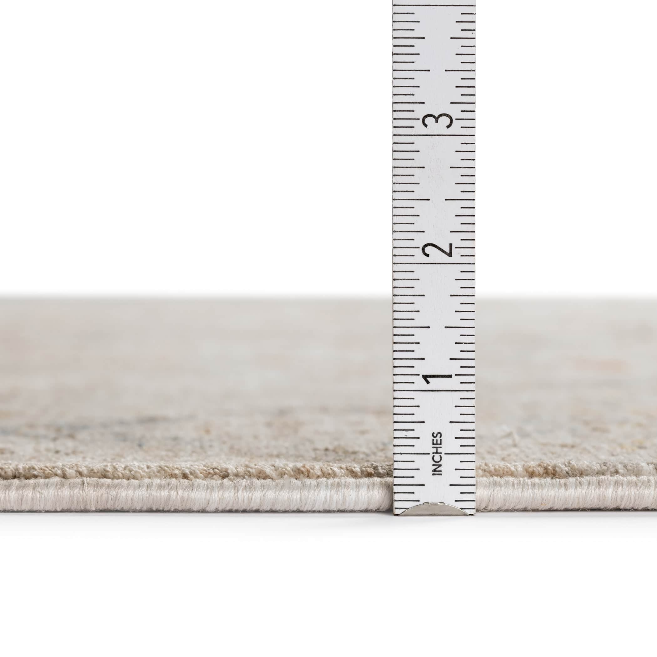 Traditional VI3 Linen Ivory Rug 1'8" x 2'6" #shape_Rectangle