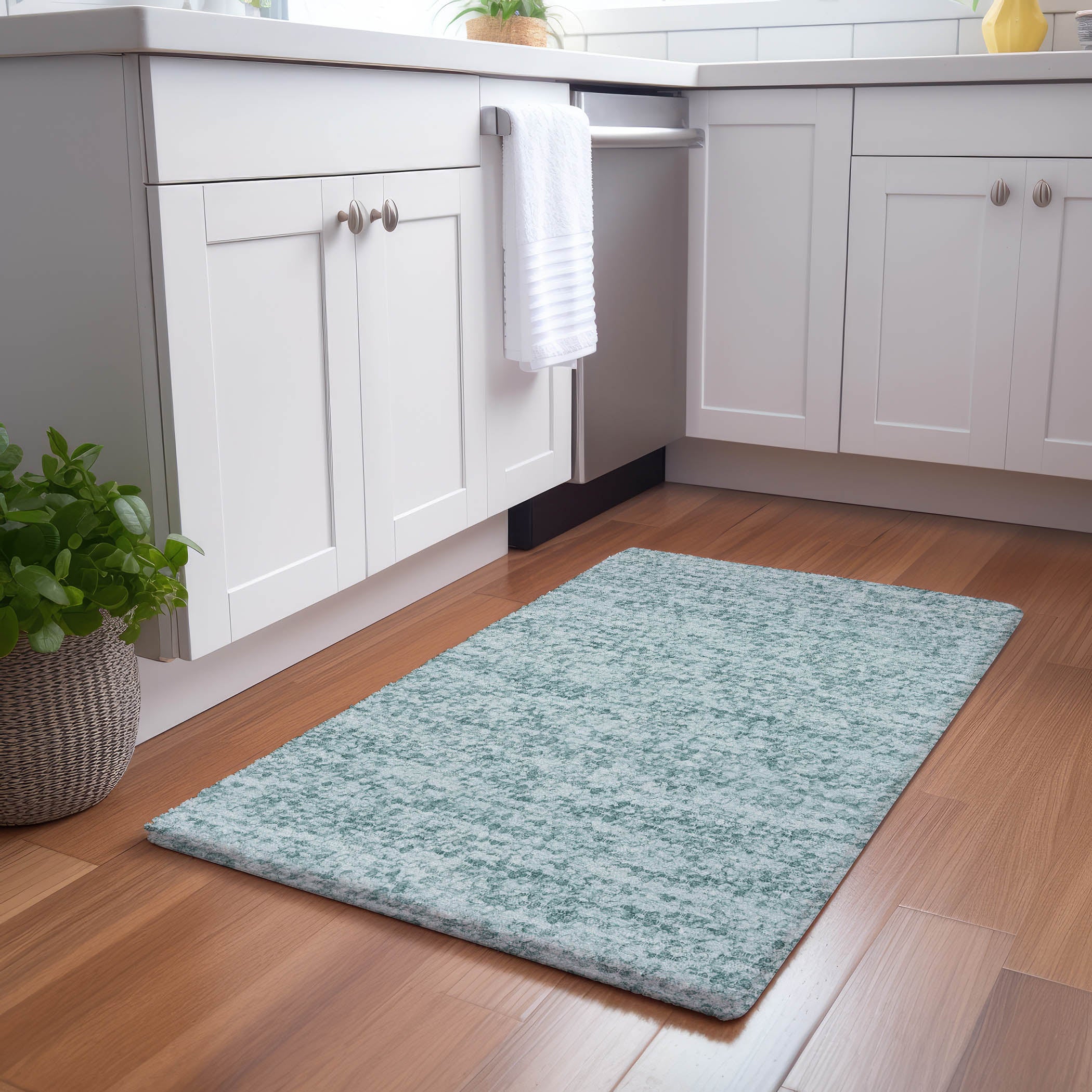 Luxury Washable Transitional VY2 Seafoam Blue Rug 1'8" x 2'6" #shape_Rectangle