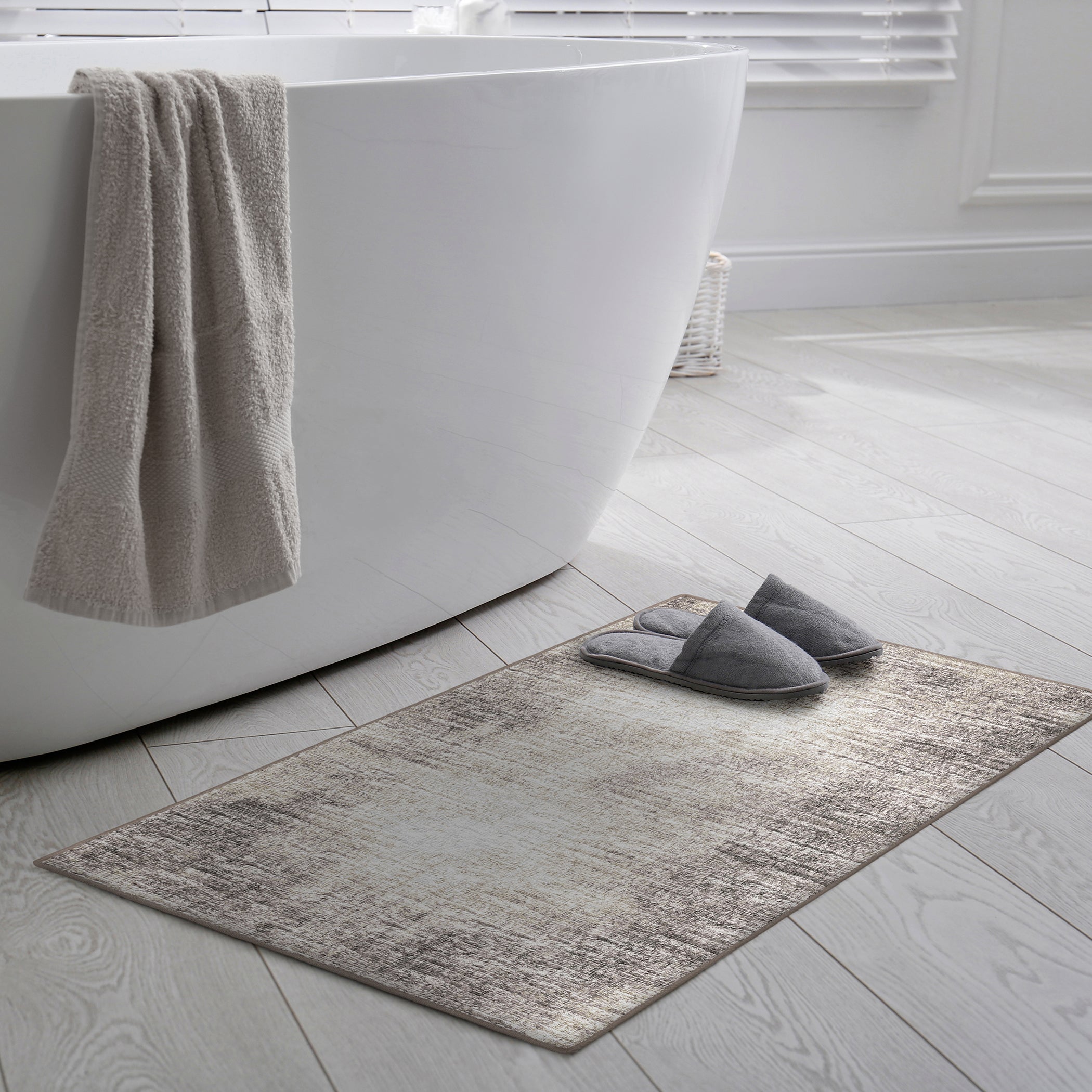 Indoor/Outdoor Transitional WL1 Taupe Brown Rug 2' x 3' #shape_Rectangle
