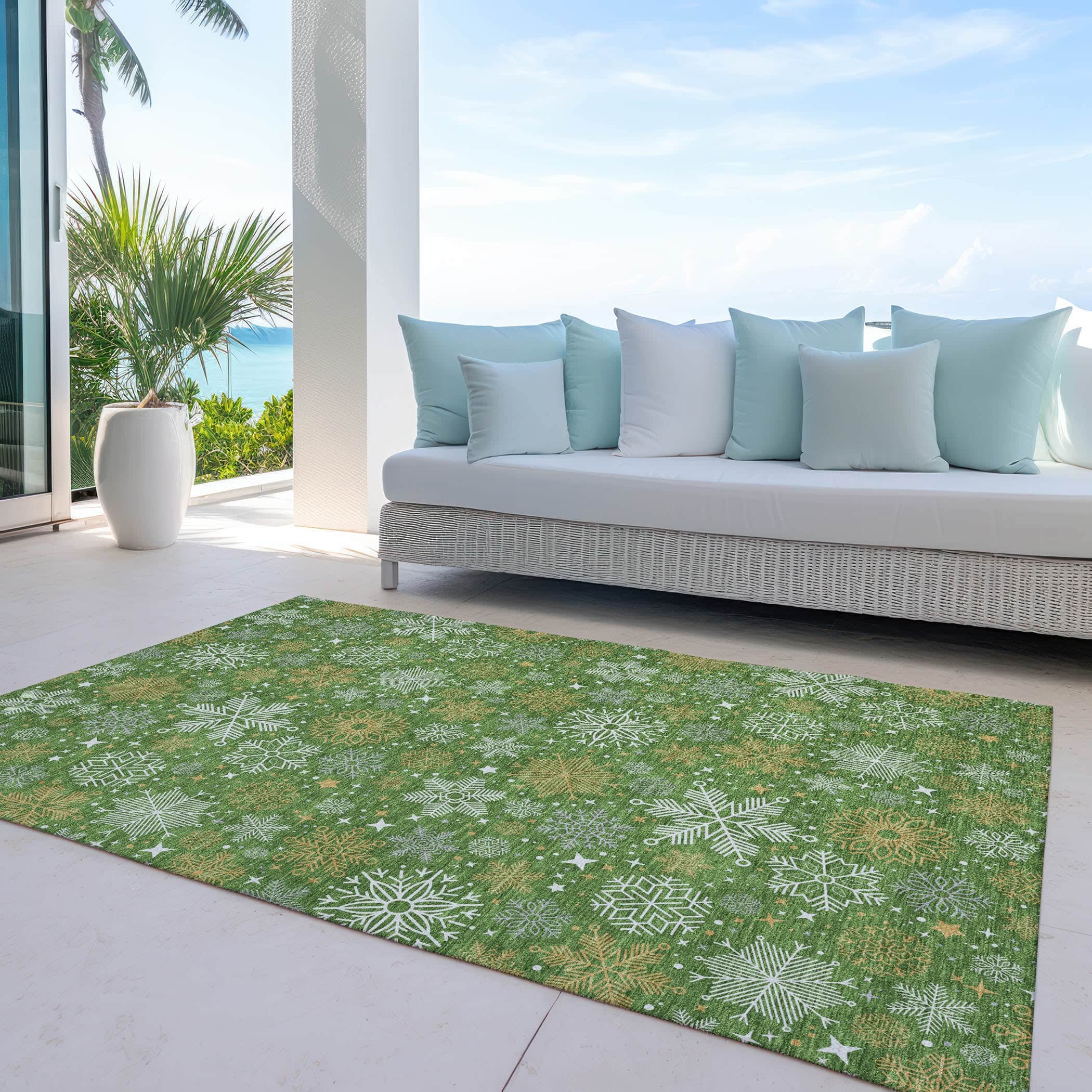 Luxury Machine Washable Indoor/Outdoor Holiday WN31 Green Rug 2'6" x 3'10" #shape_Rectangle
