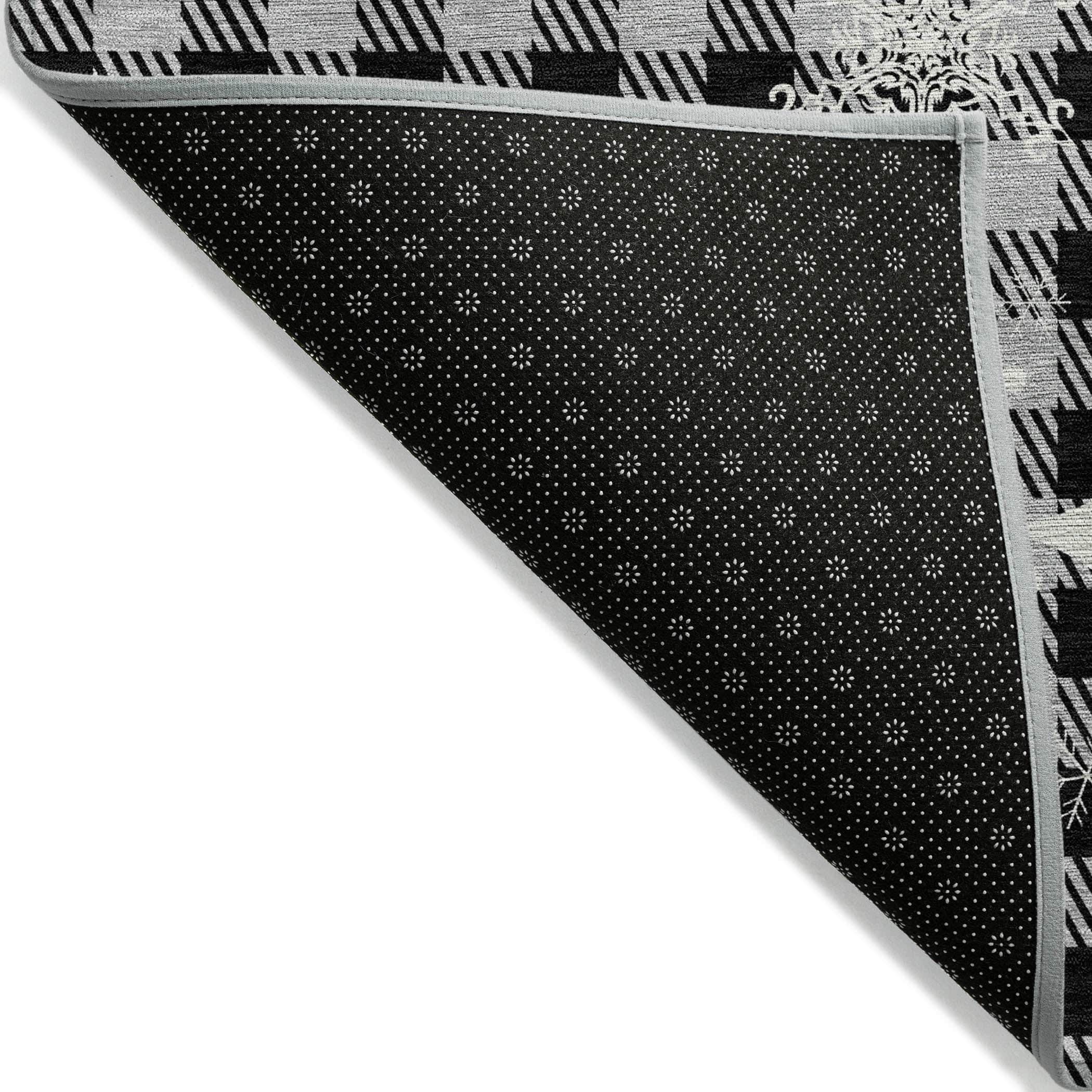 Luxury Machine Washable Indoor/Outdoor Holiday WN32 Gray Rug 1'8" x 2'6" #shape_Rectangle