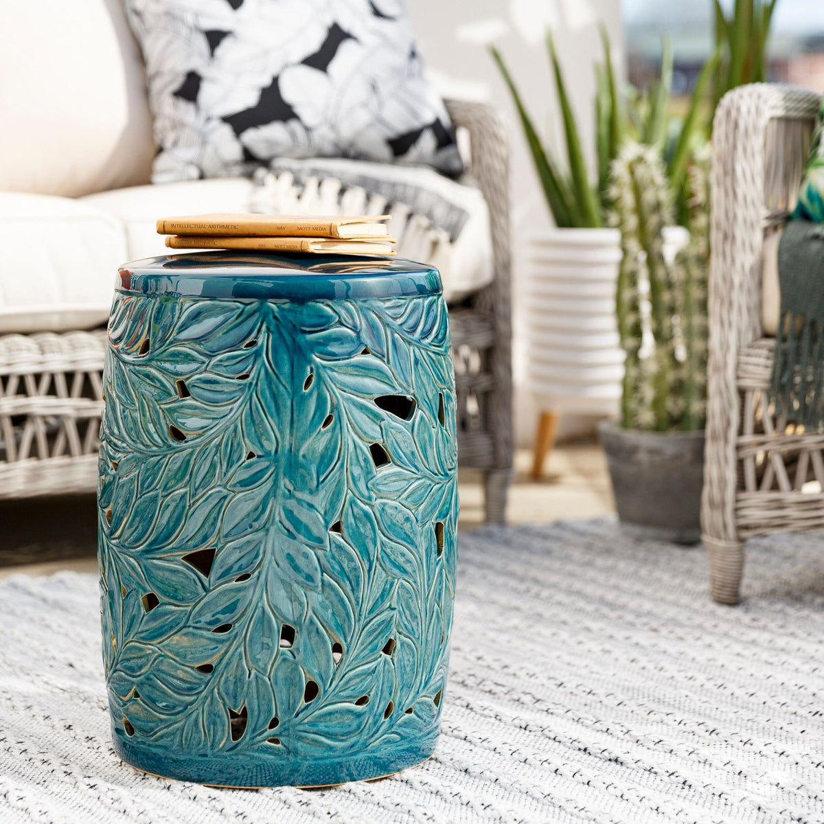 Achilles Garden Stool - styleshot 203