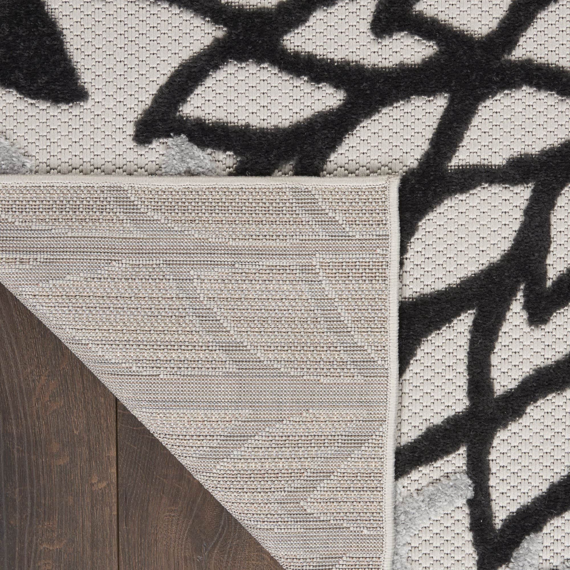 Black White Tropical Indoor-Outdoor Black White Area Rug