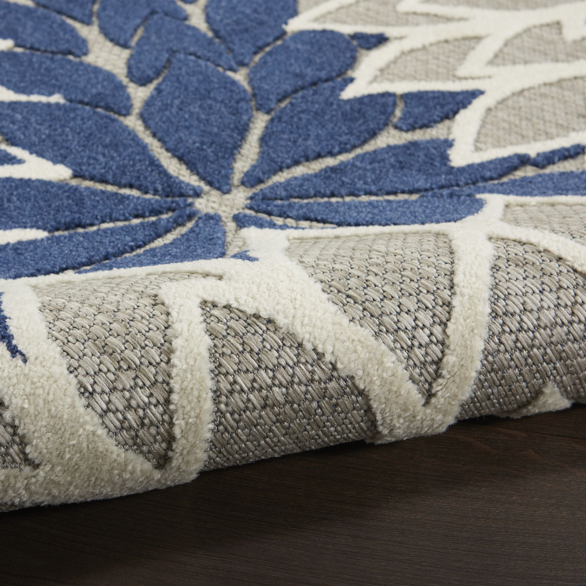 Ivory Navy Tropical Indoor-Outdoor Black White Area Rug