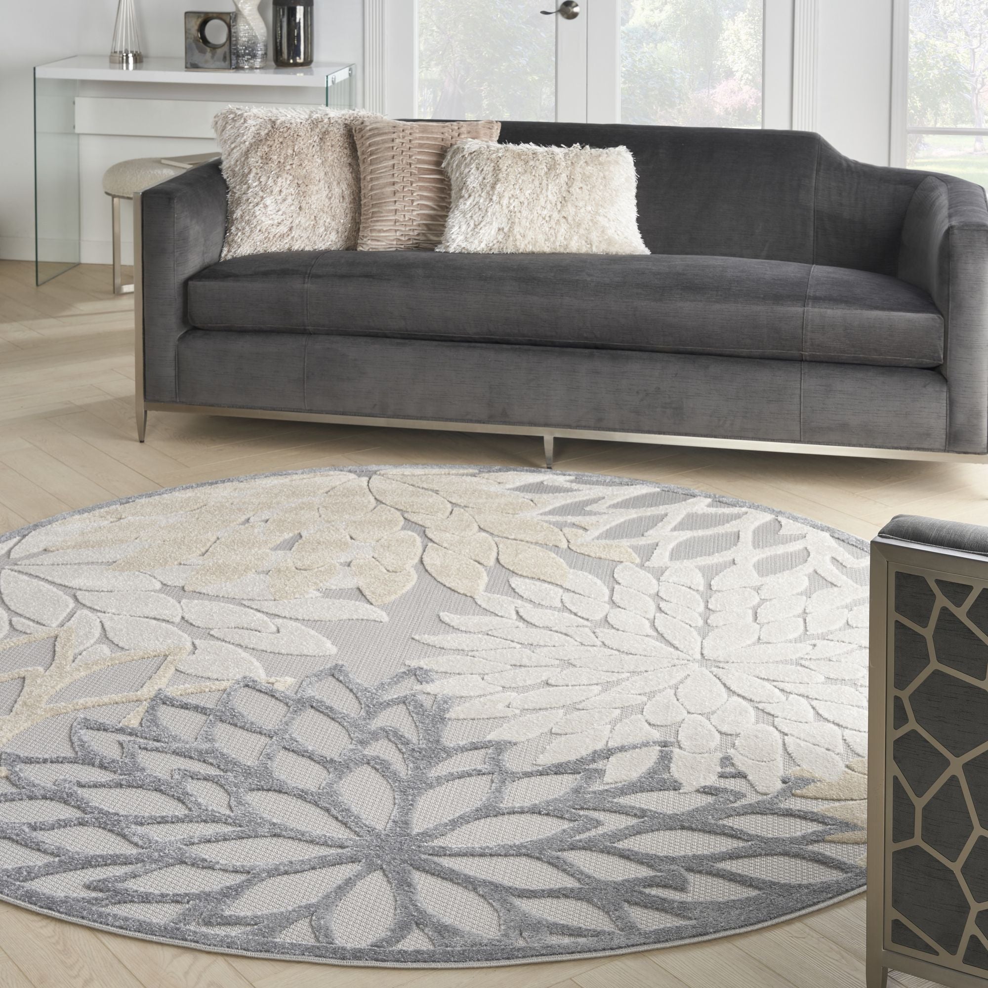 Natural Tropical Indoor-Outdoor Black White Area Rug