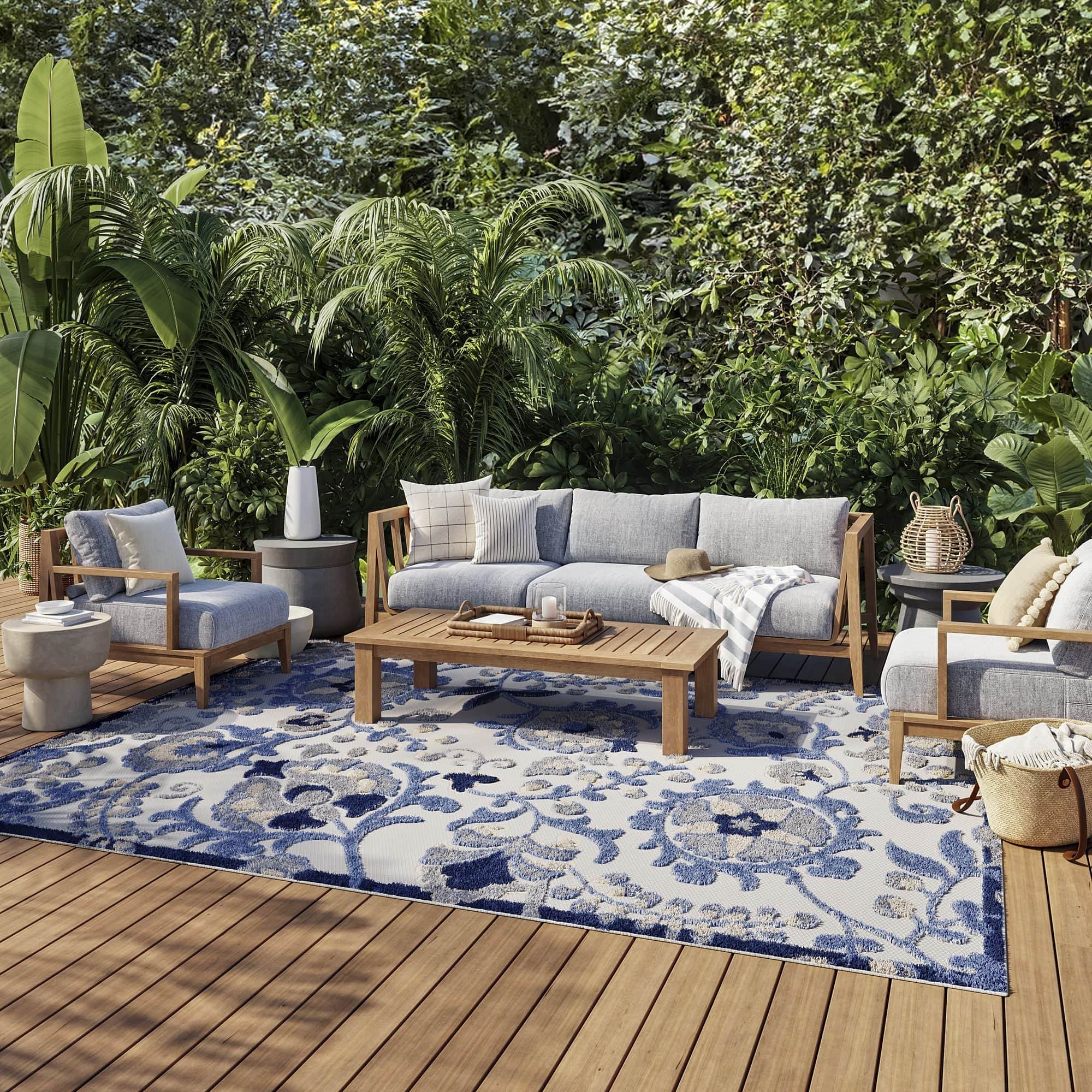 Blue Grey Farmhouse Indoor-Outdoor Swirling Vines Rug