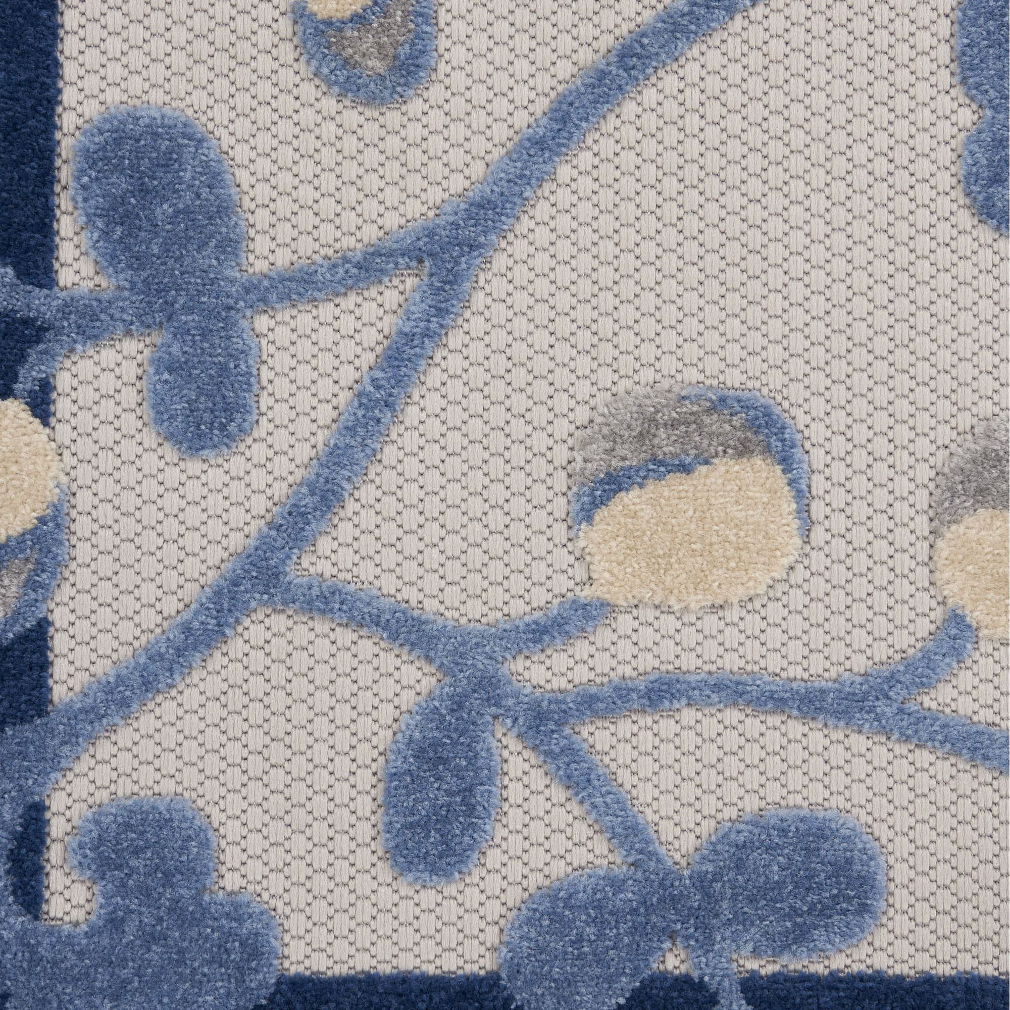 Blue Grey Farmhouse Indoor-Outdoor Swirling Vines Rug
