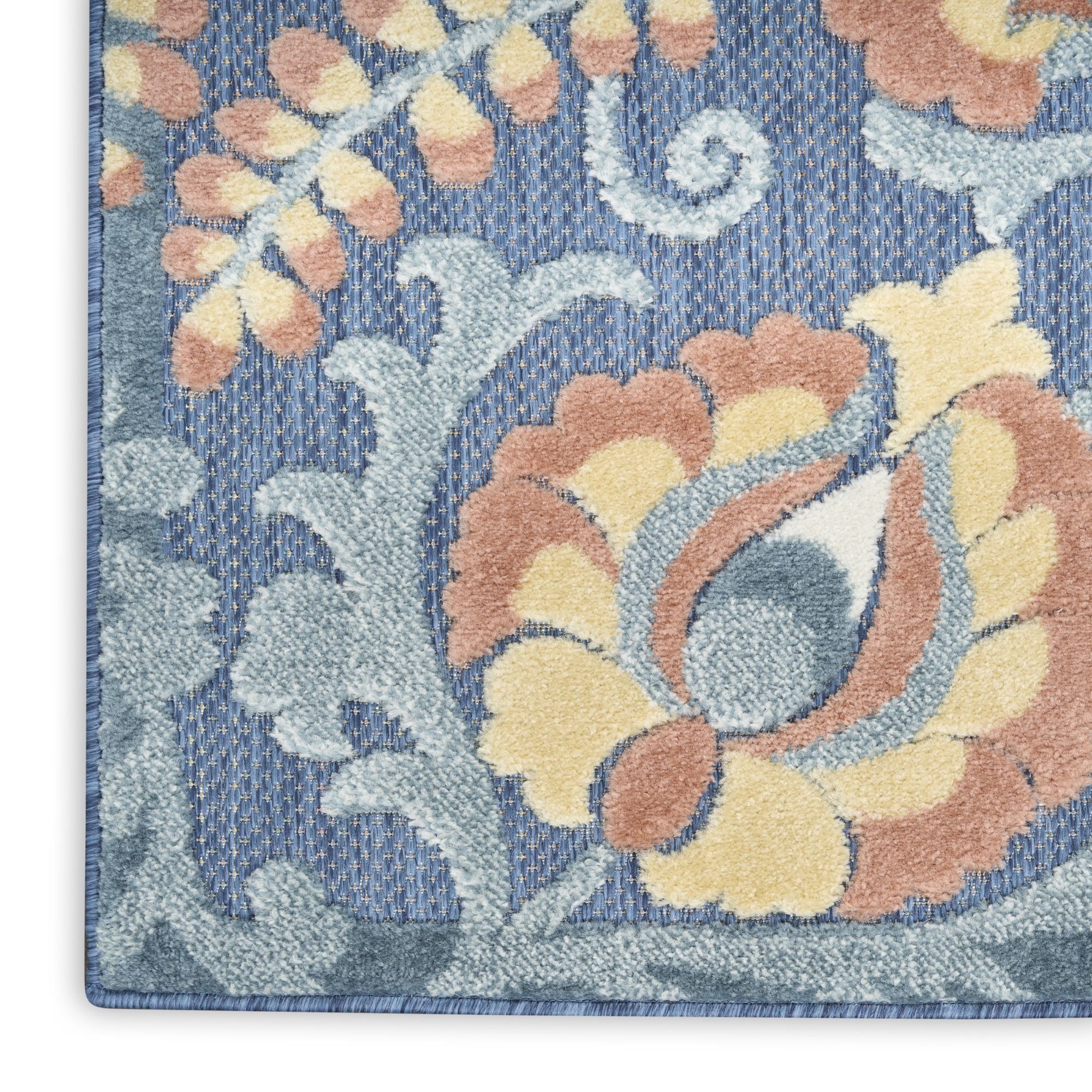 Blue Rose Farmhouse Indoor-Outdoor Swirling Vines Rug