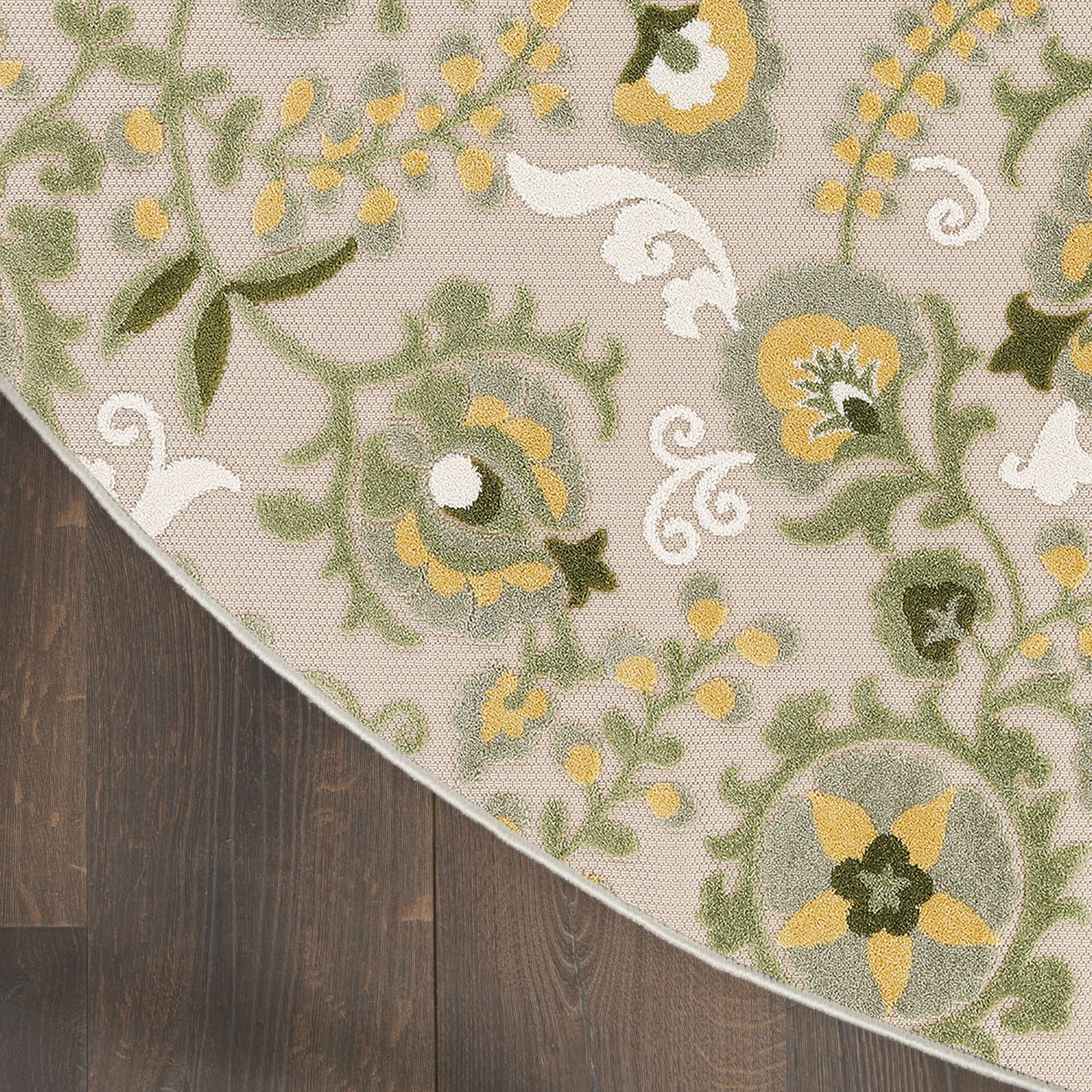 Ivory Green Farmhouse Indoor-Outdoor Swirling Vines Rug