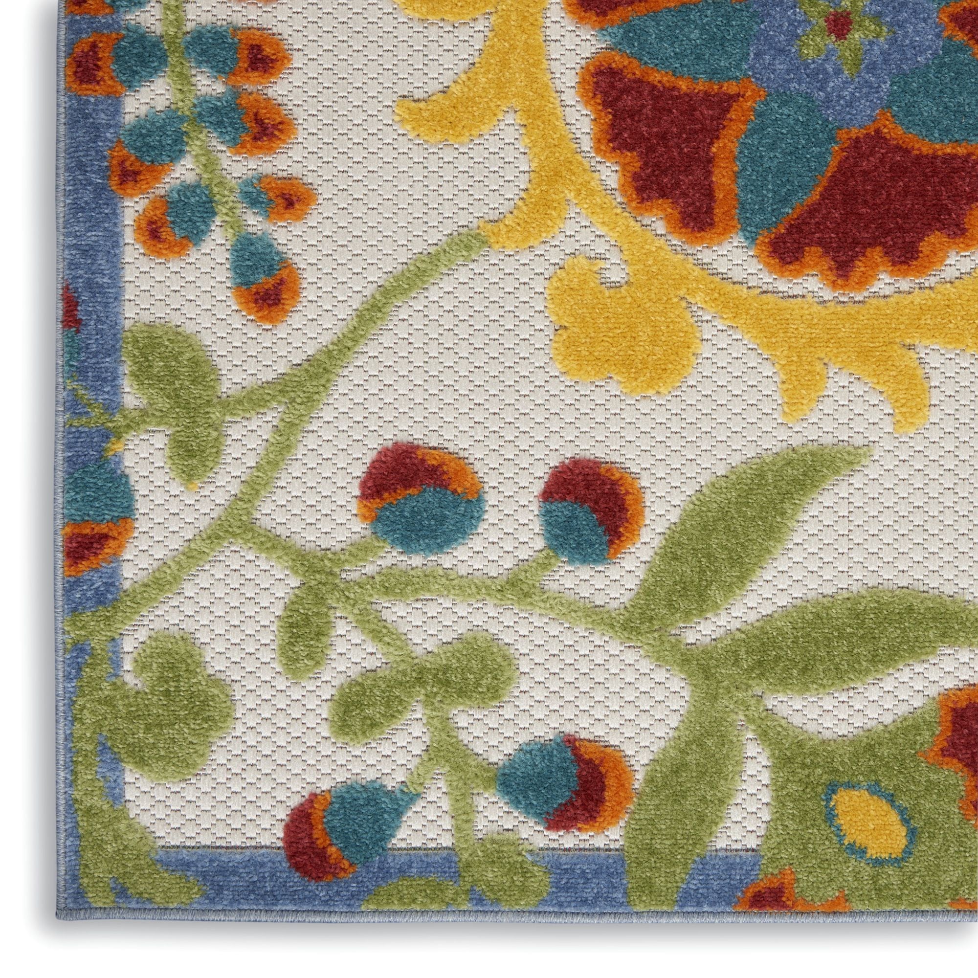 Ivory Multicolor Farmhouse Indoor-Outdoor Swirling Vines Rug