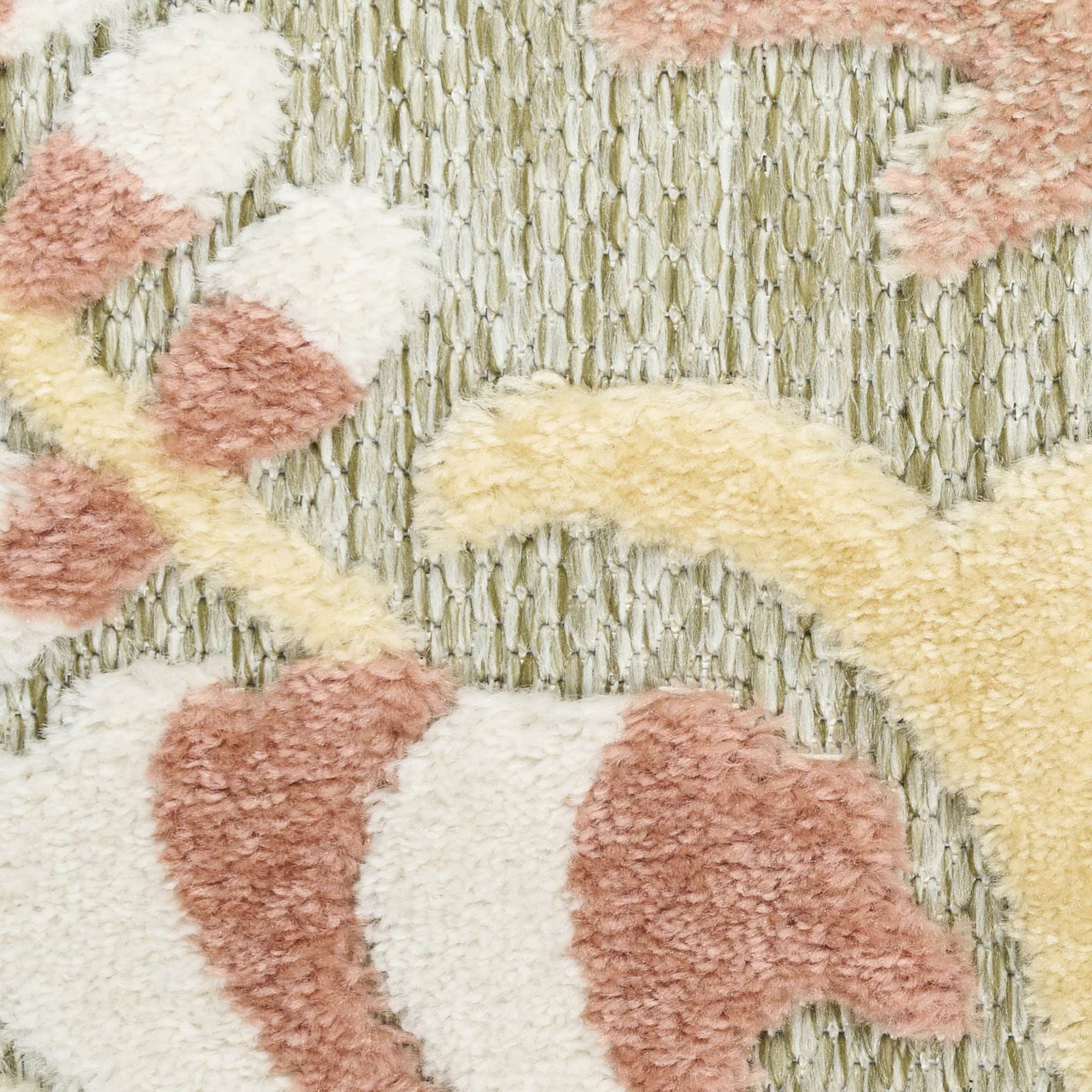 Sage Rose Farmhouse Indoor-Outdoor Swirling Vines Rug