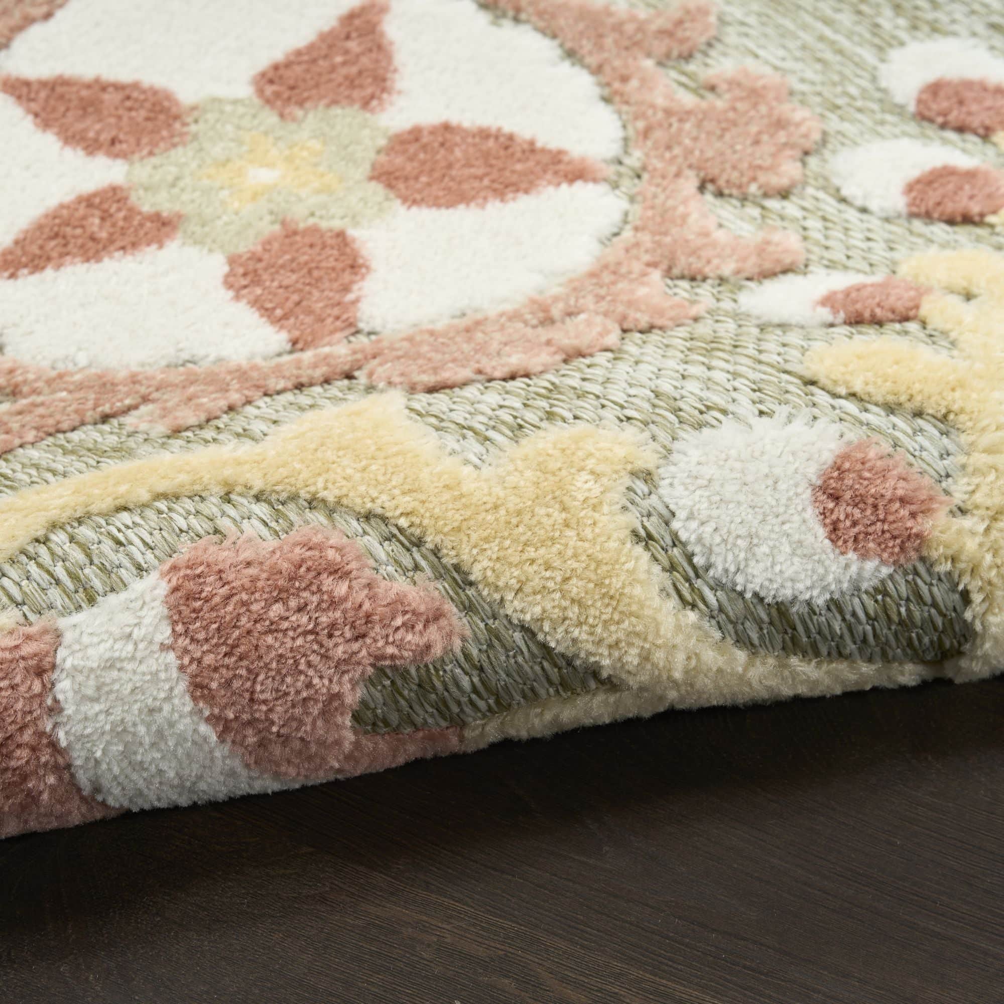 Sage Rose Farmhouse Indoor-Outdoor Swirling Vines Rug