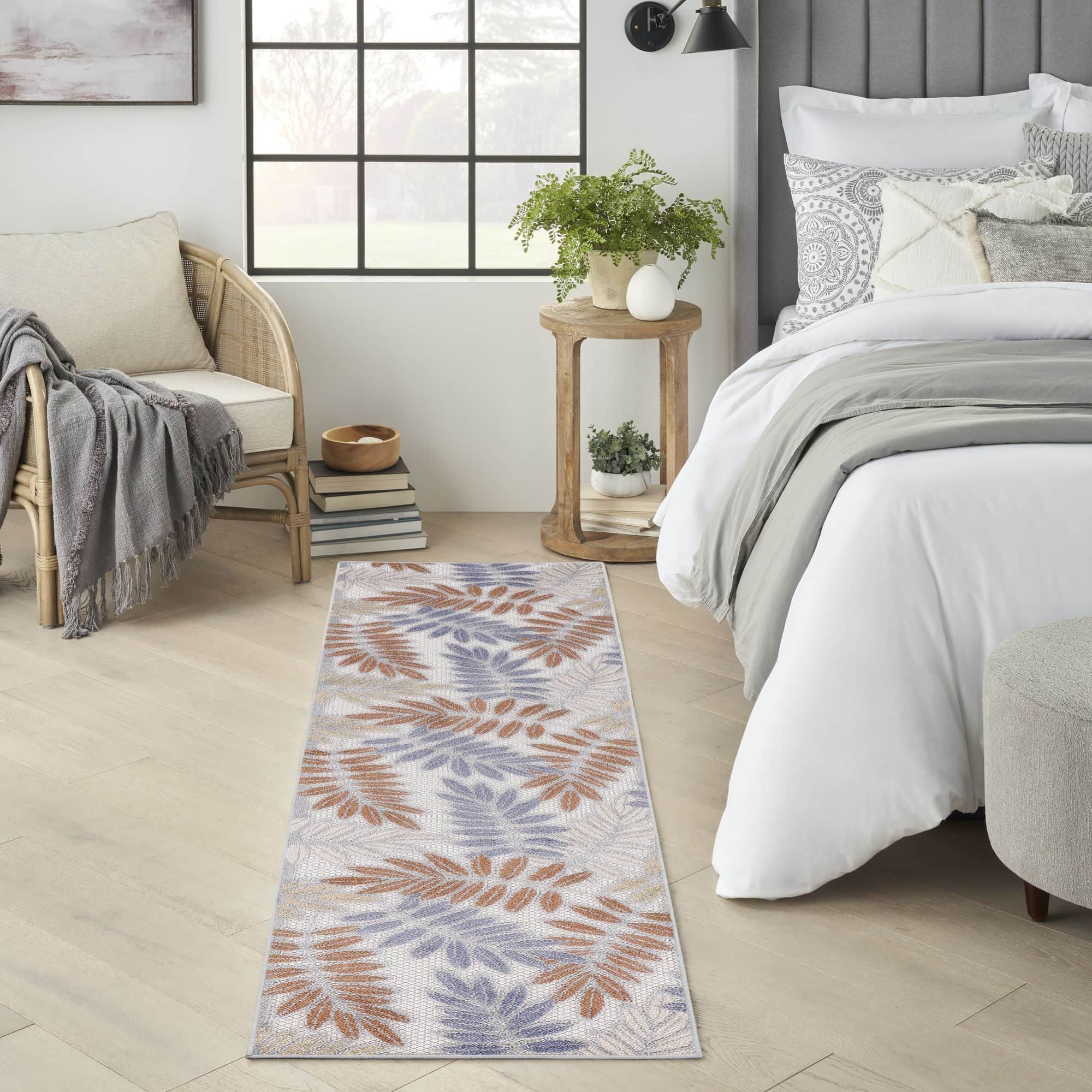 Blue Mocha Tropical Leaf Indoor/Outdoor Patio Rug