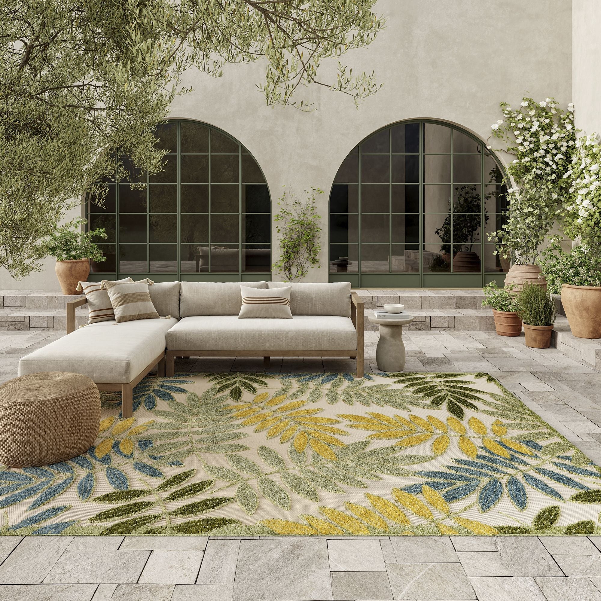 Green Multicolor Tropical Leaf Indoor/Outdoor Patio Rug