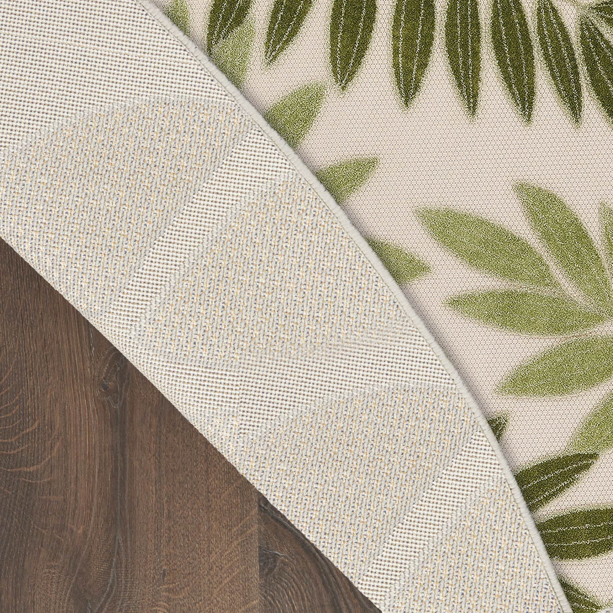 Ivory Green Tropical Leaf Indoor/Outdoor Patio Rug
