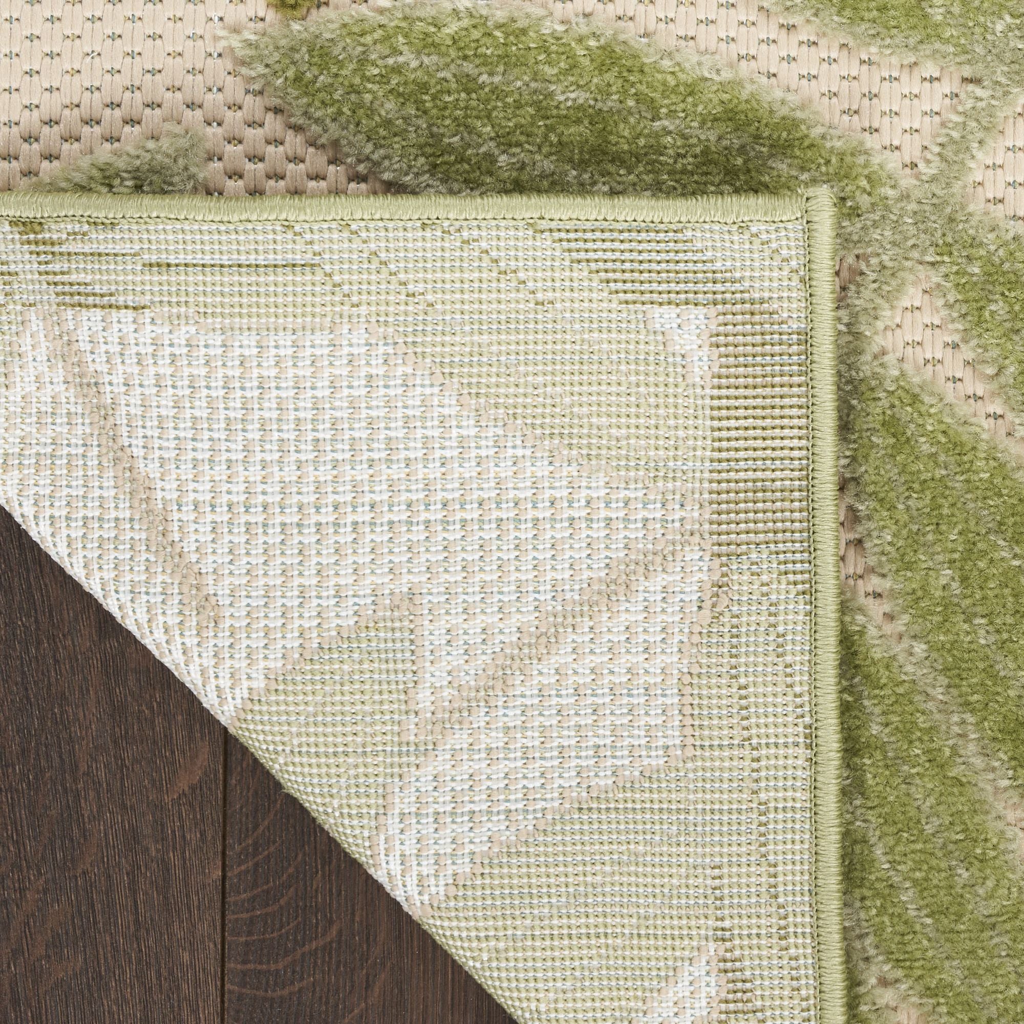 Ivory Green Tropical Leaf Indoor/Outdoor Patio Rug