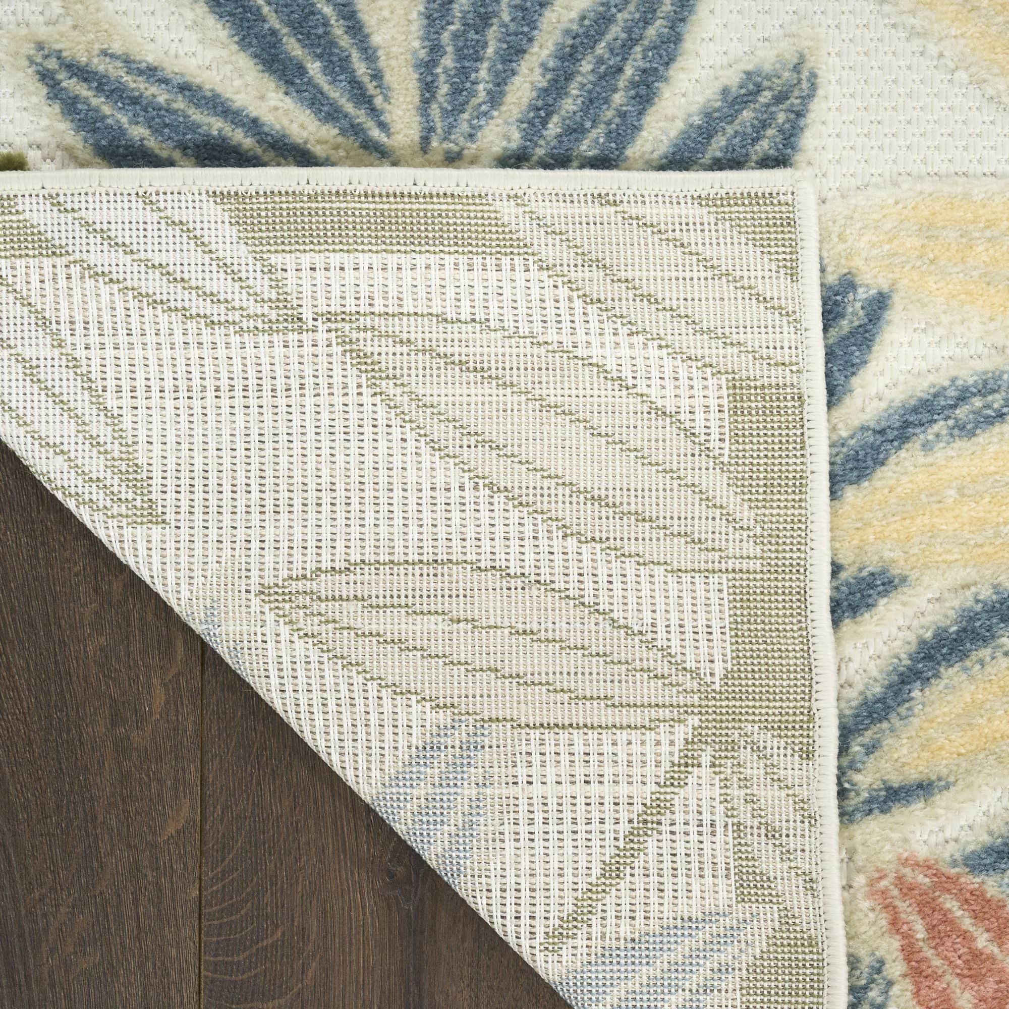 Ivory Rose Tropical Leaf Indoor/Outdoor Patio Rug