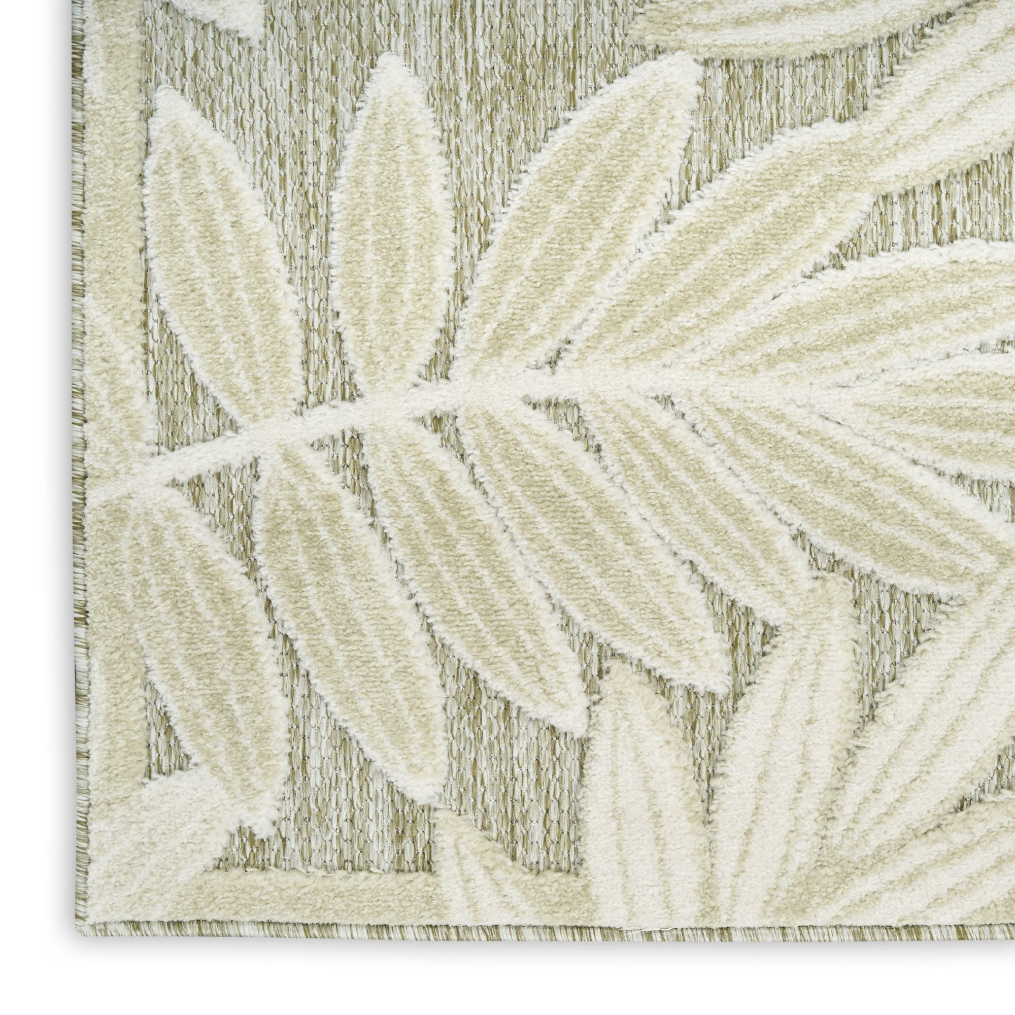 Ivory Sage Tropical Leaf Indoor/Outdoor Patio Rug