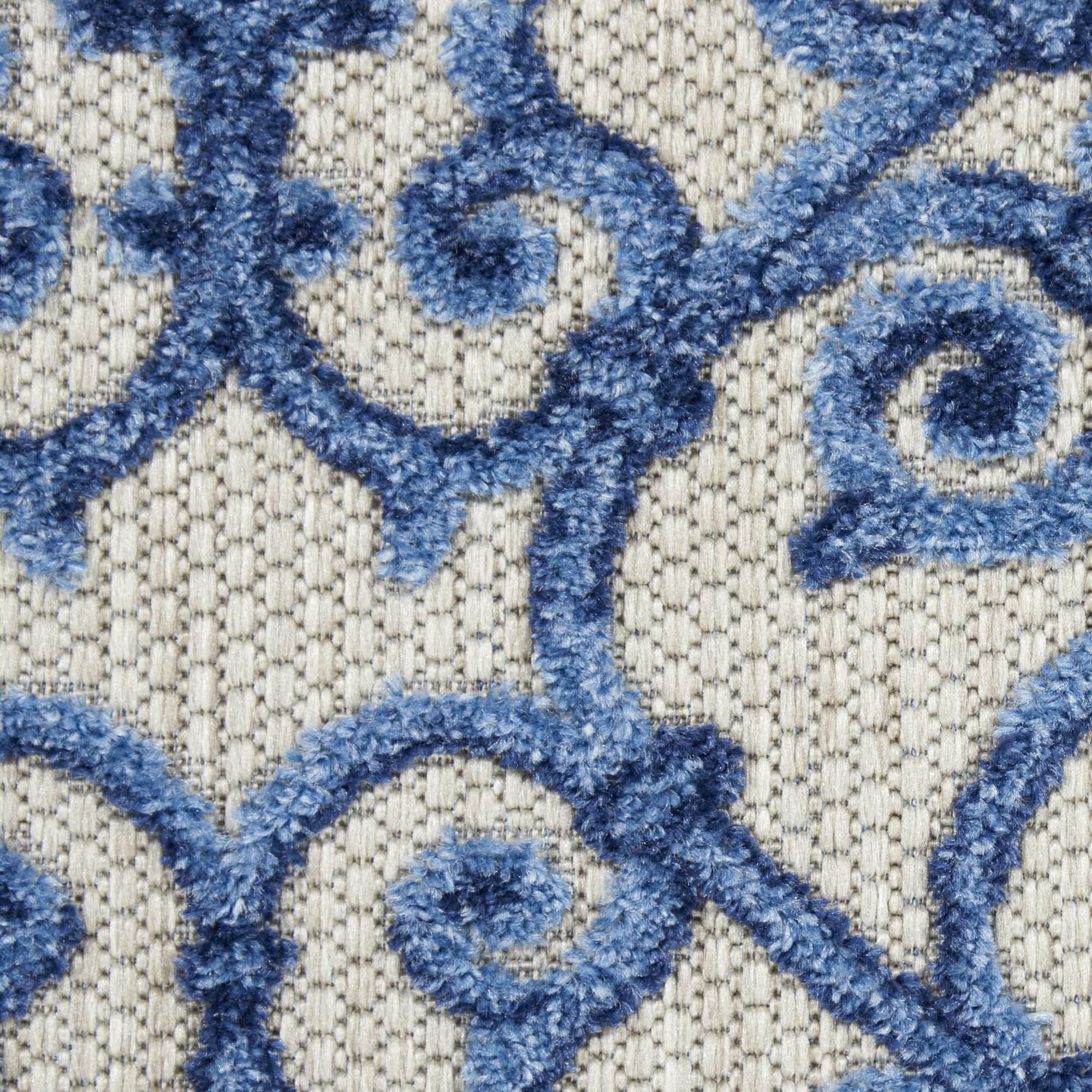 Grey Blue Contemporary Floral Indoor-Outdoor Patio Rug