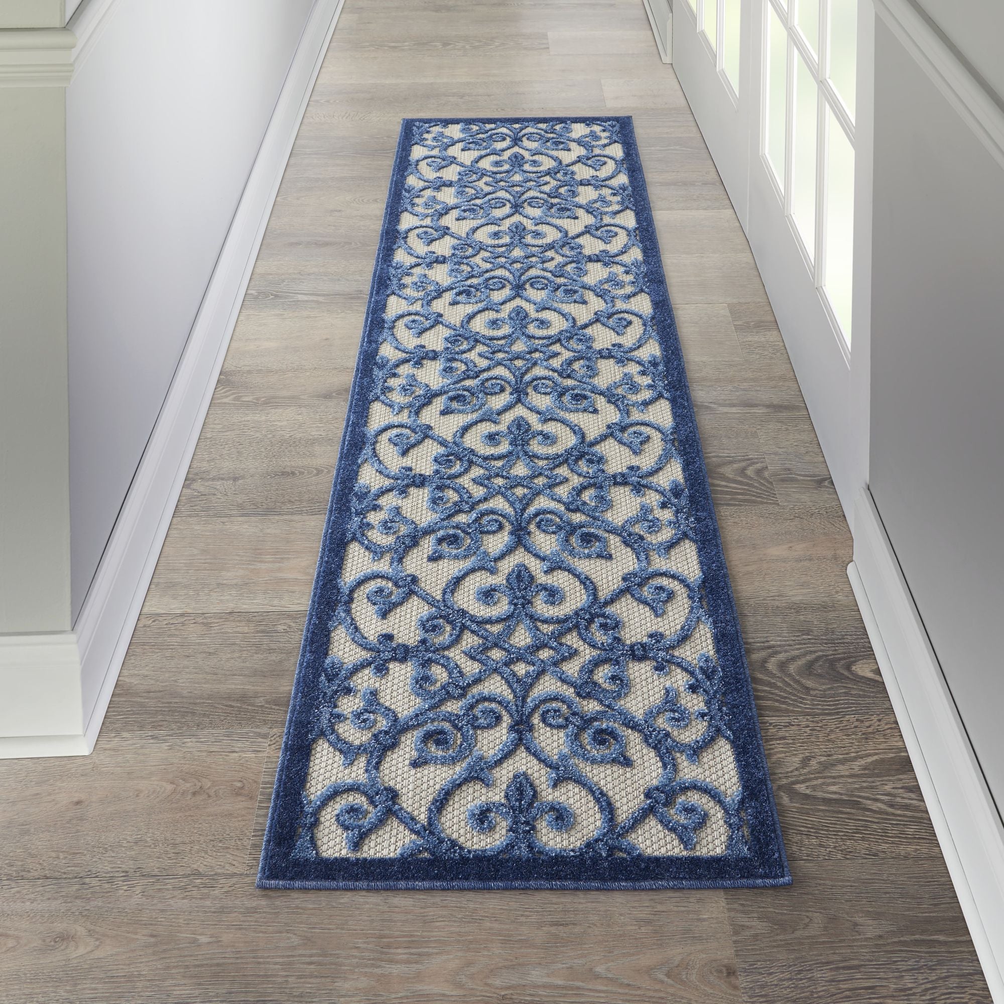 Grey Blue Contemporary Floral Indoor-Outdoor Patio Rug