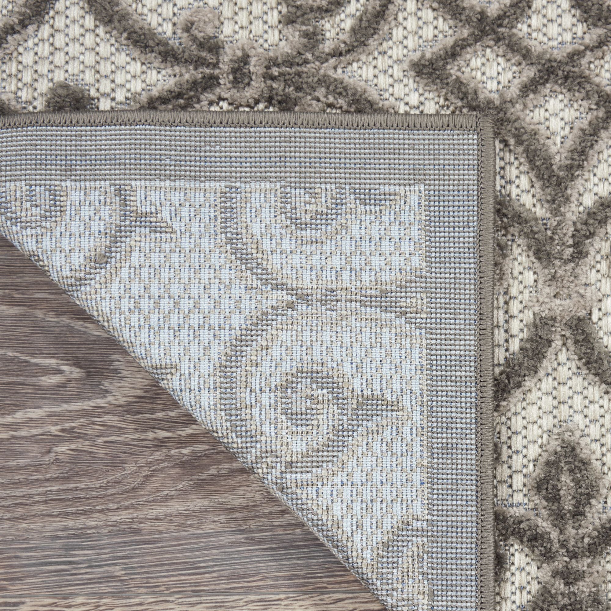 Grey Charcoal Contemporary Floral Indoor-Outdoor Patio Rug
