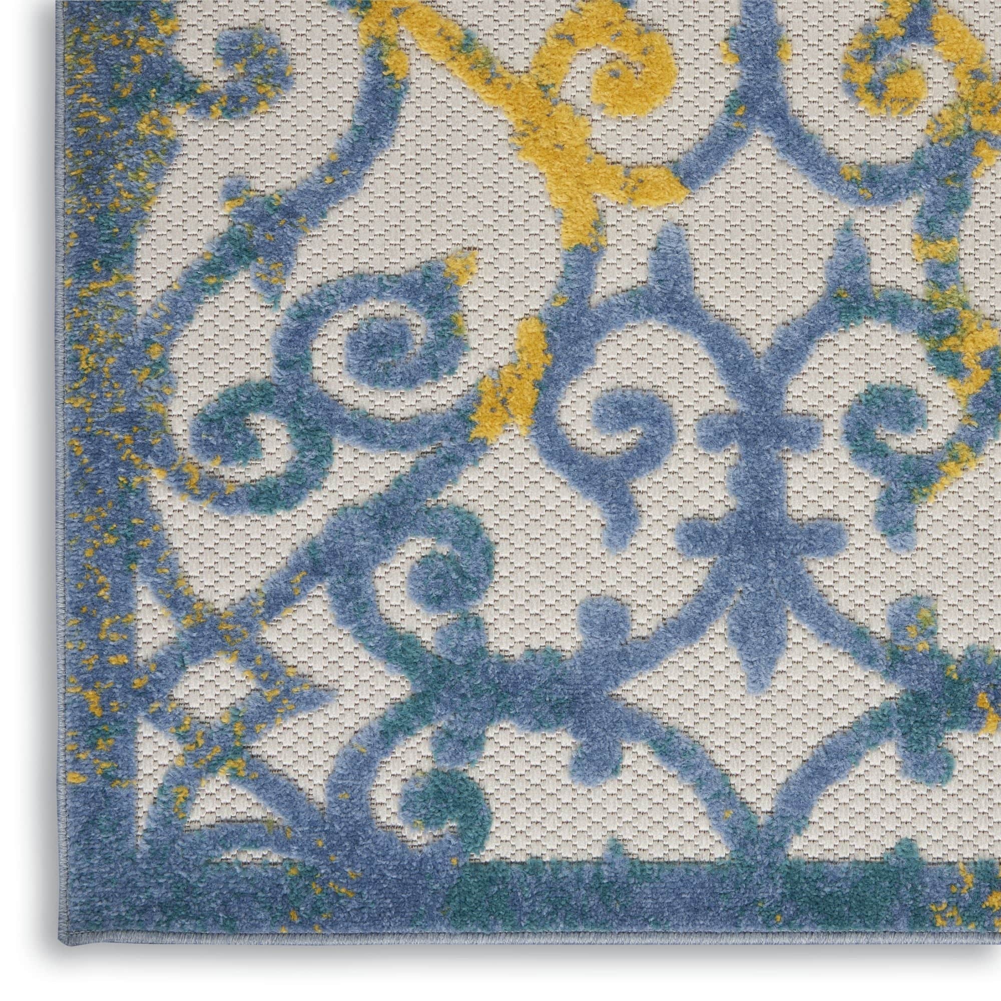 Ivory Blue Contemporary Floral Indoor-Outdoor Patio Rug