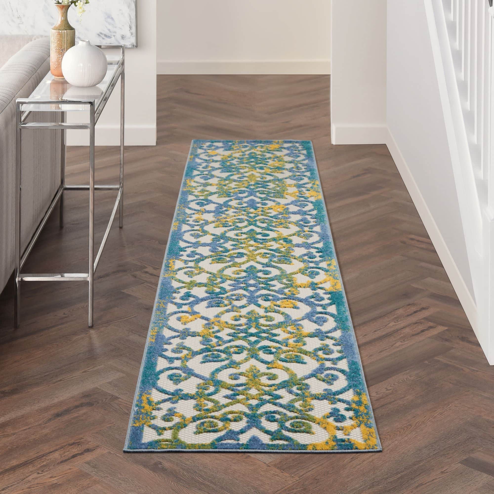 Ivory Blue Contemporary Floral Indoor-Outdoor Patio Rug