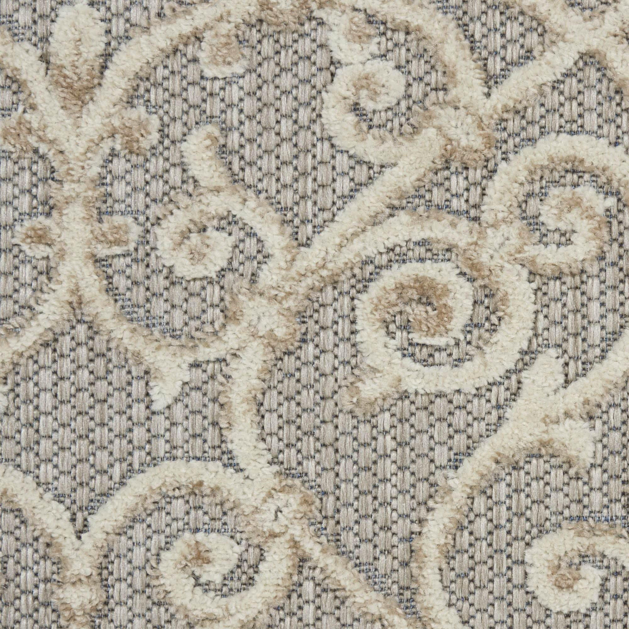 Natural Contemporary Floral Indoor-Outdoor Patio Rug