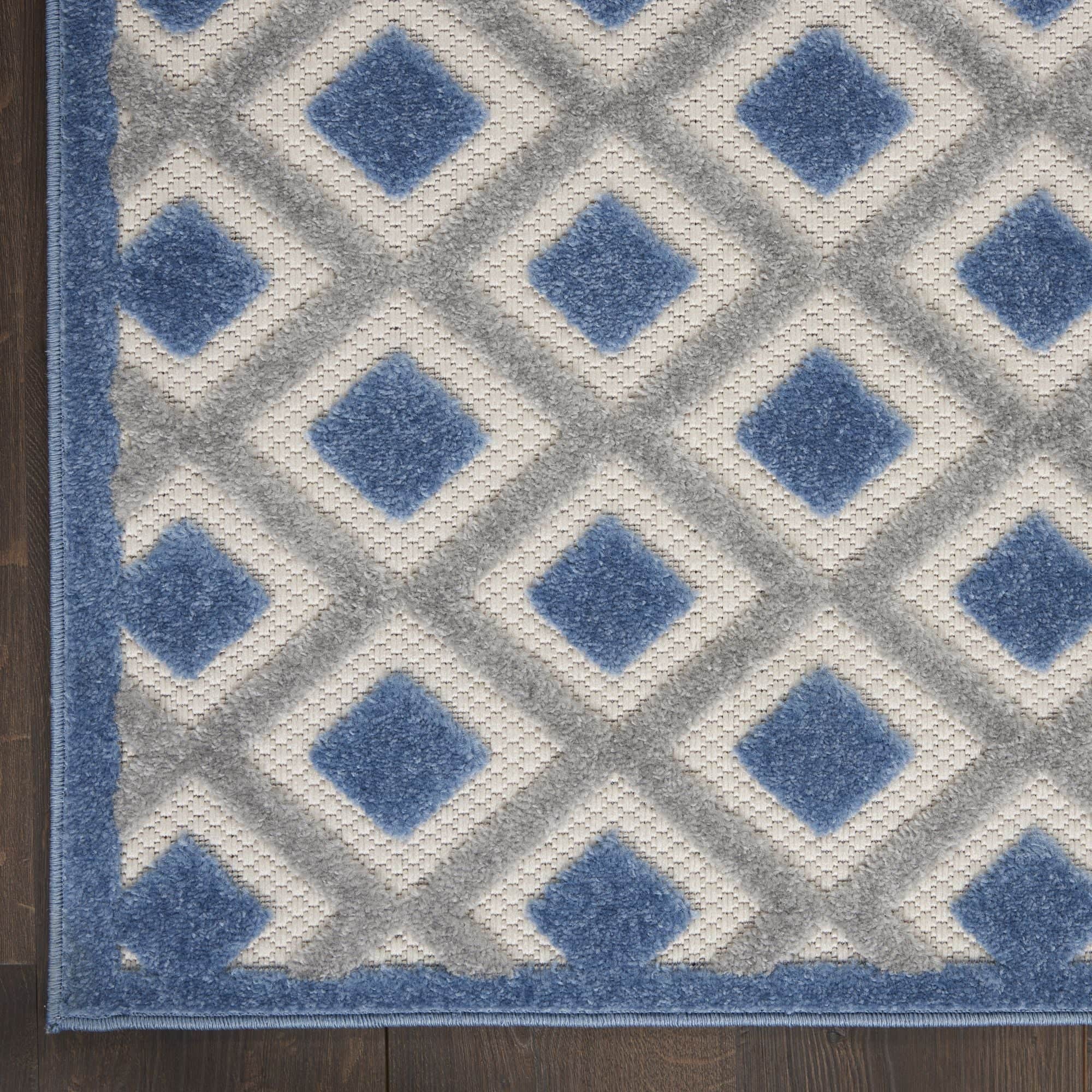 Blue Grey Modern Indoor/Outdoor Concentric Diamond Rug