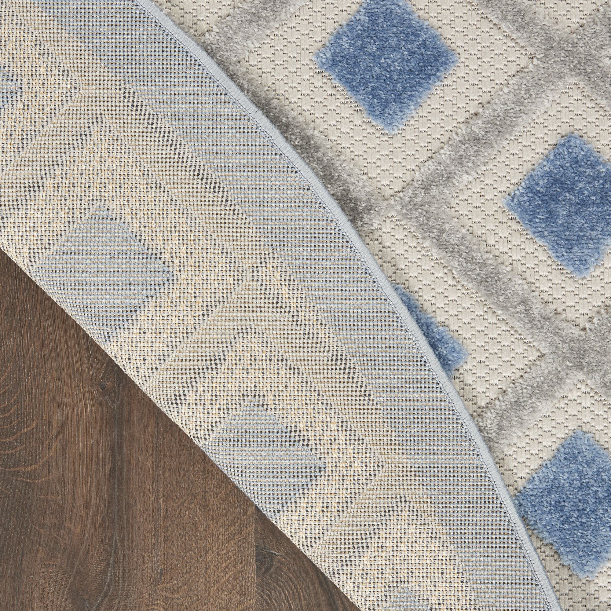 Blue Grey Modern Indoor/Outdoor Concentric Diamond Rug