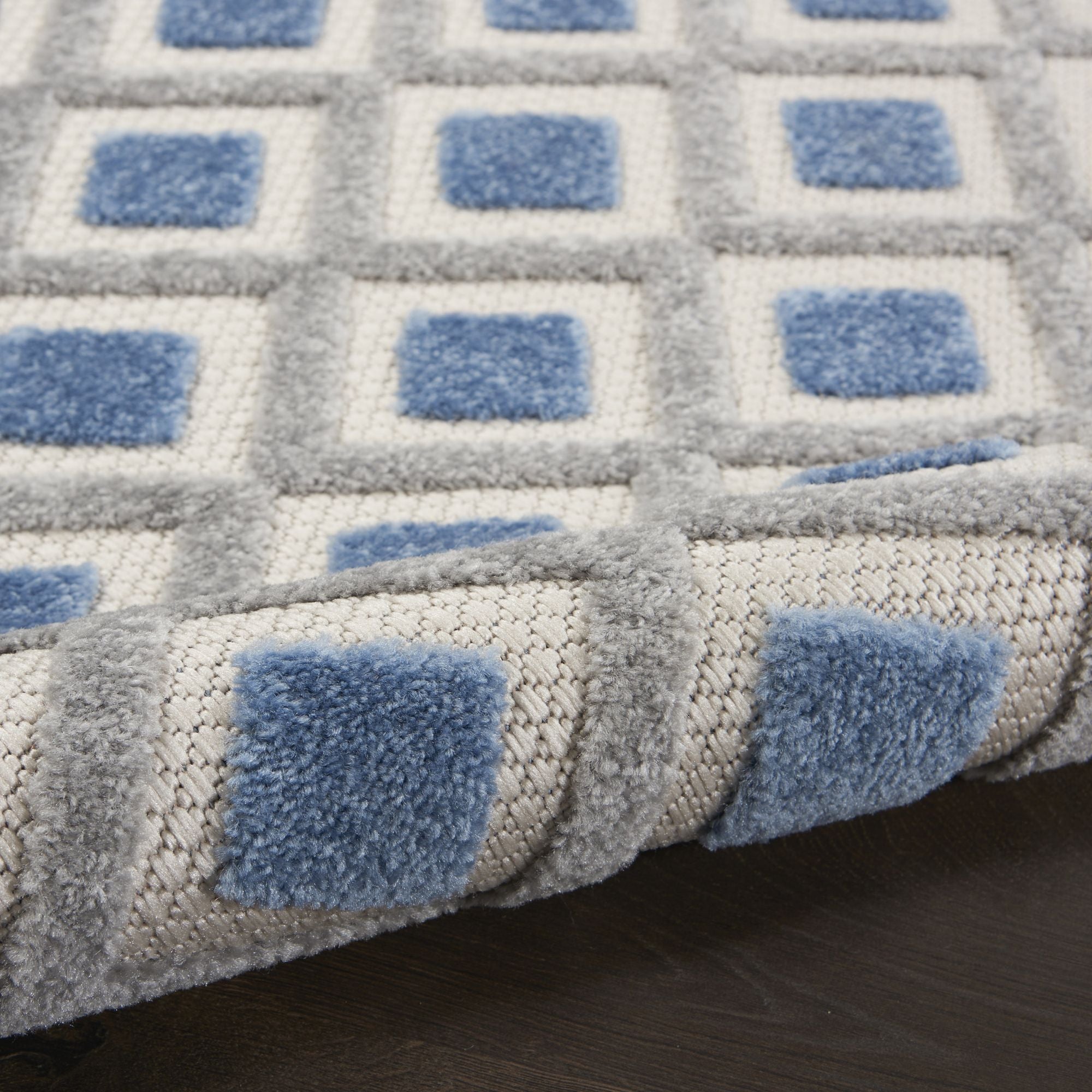 Blue Grey Modern Indoor/Outdoor Concentric Diamond Rug