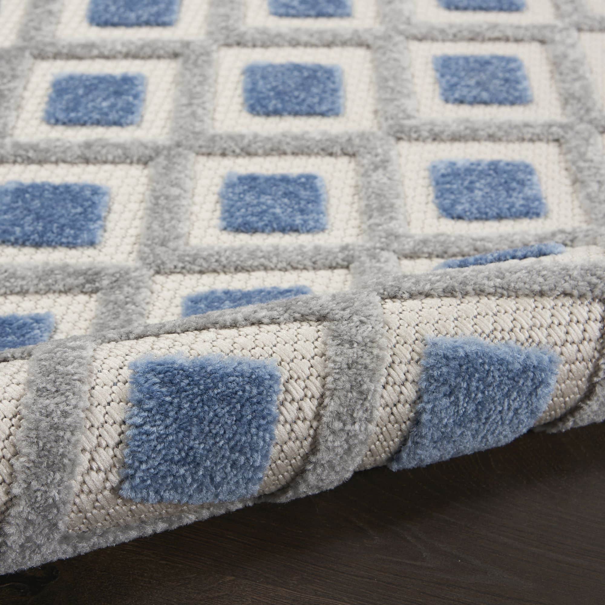 Blue Grey Modern Indoor/Outdoor Concentric Diamond Rug