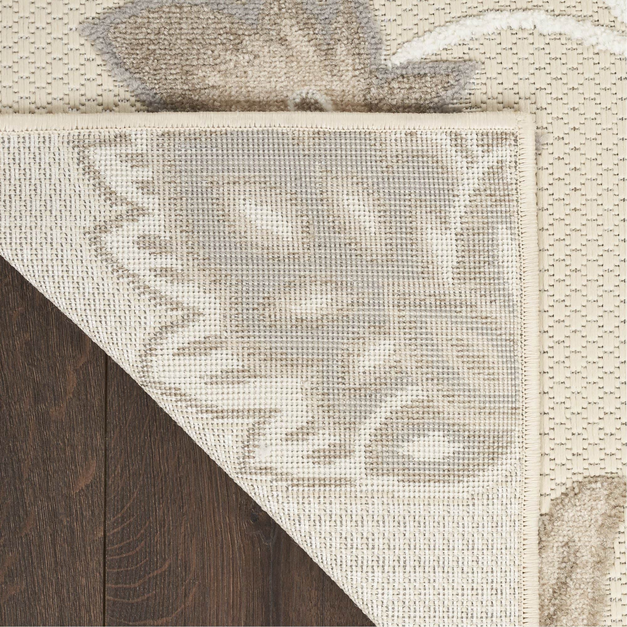 Beige Farmhouse Floral Indoor Outdoor Rug